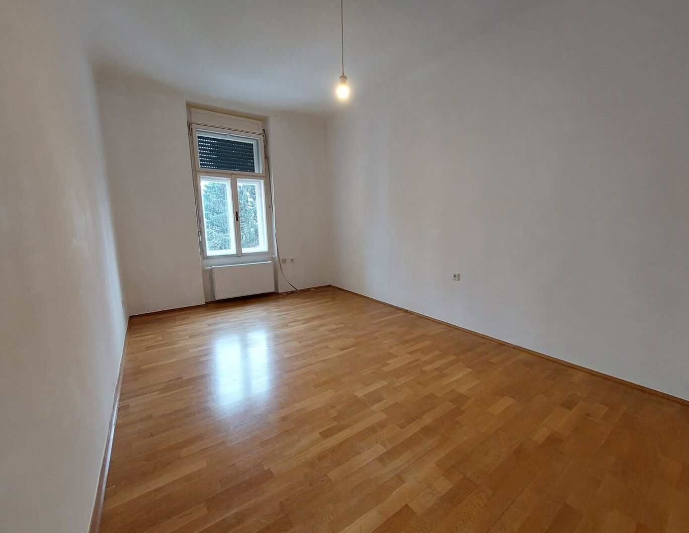 Charmante, helle und gut eingeteilte Wohnung in ruhiger Innenhoflage