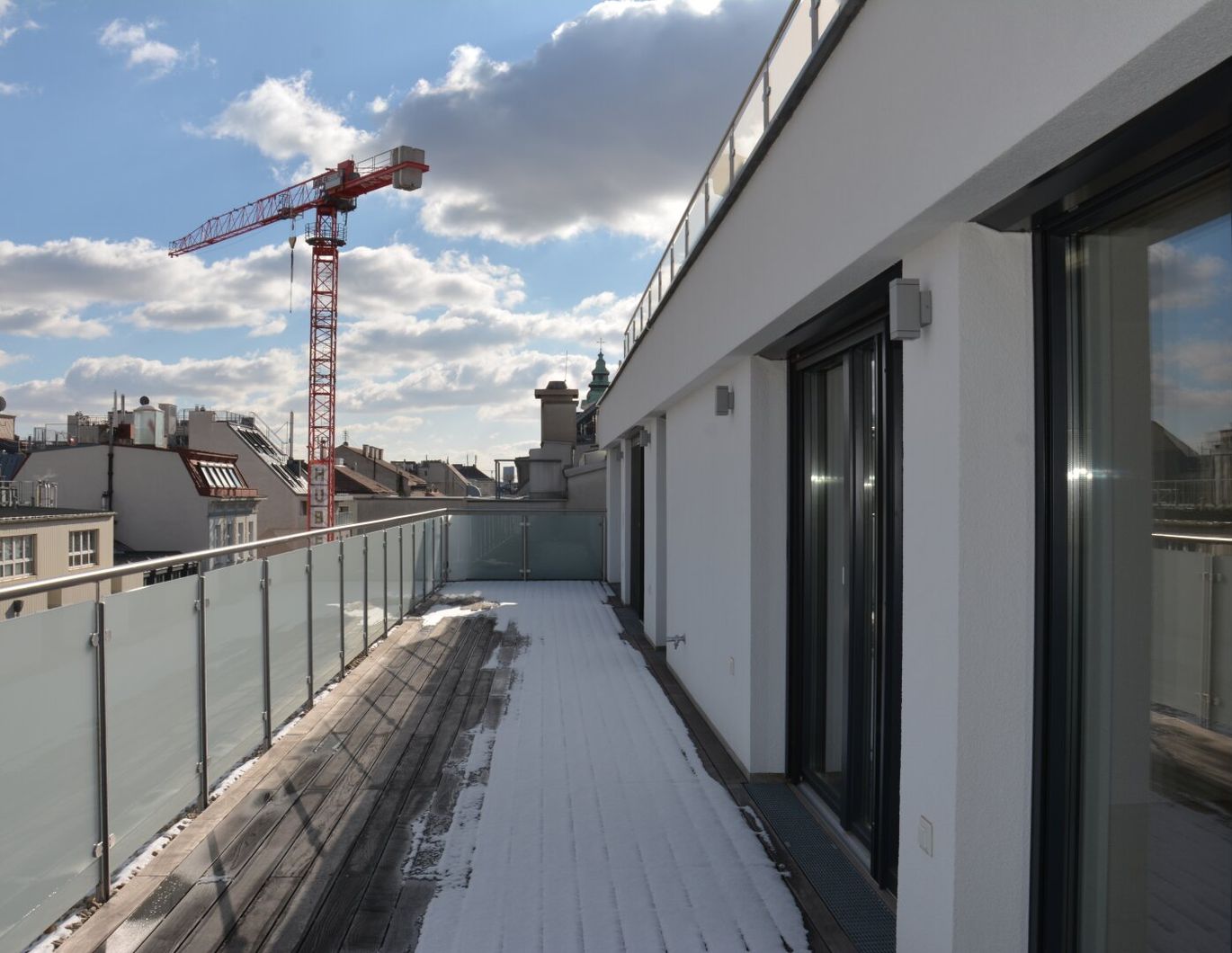 Luxuriöses Penthouse in 1070 Wien: 138 m², 5 Terrassen, neuwertig - Ihr Traum Zuhause!