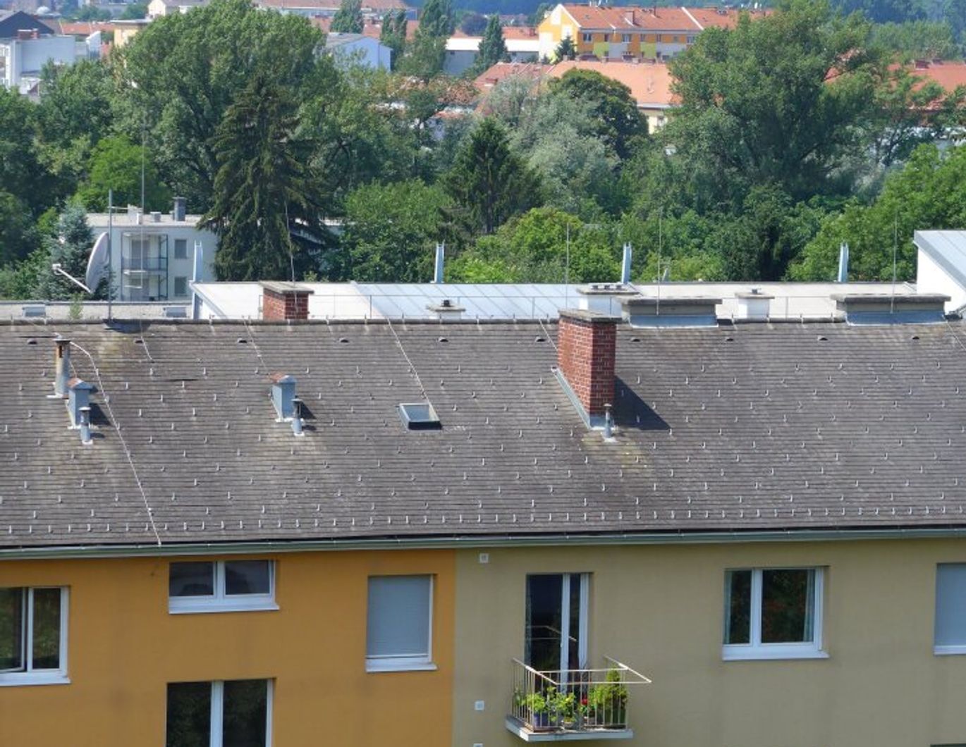 Sehr schöne, sanierte 3-Zimmer-Wohnung plus Küche mit Balkon in Geidorf! Inkl. Heizkosten!