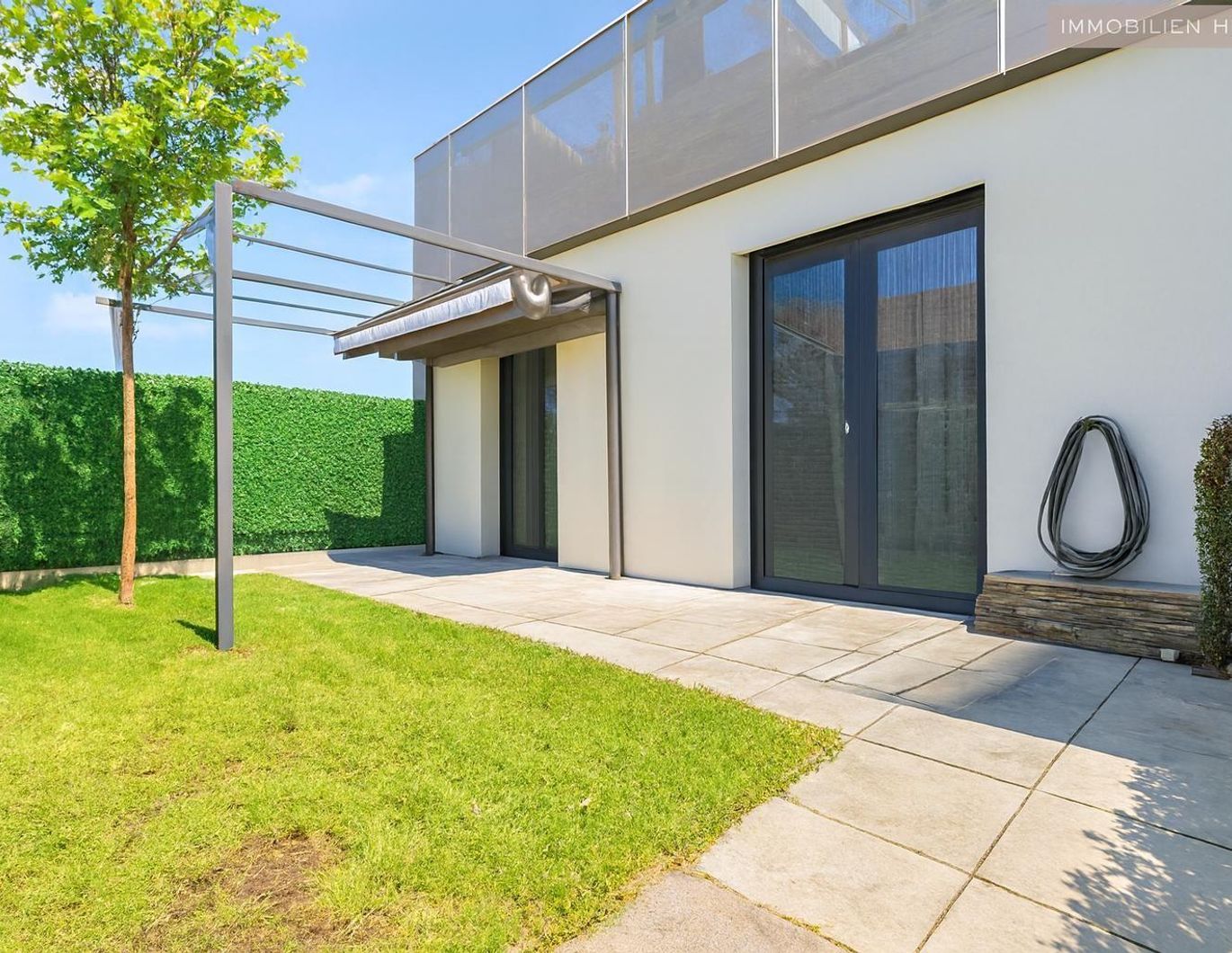 EIGENGARTEN UND TERRASSE: Top-moderne, hochwertig ausgestattete Neubauwohnung am Leopoldauer Platz