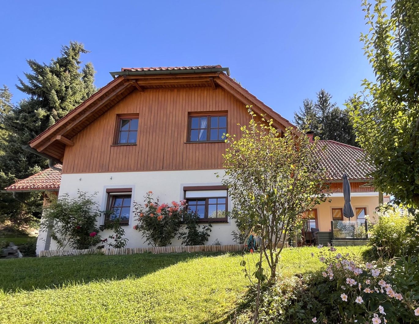 Familienidylle in Top-Lage - großzügiges Eigenheim mit Garten