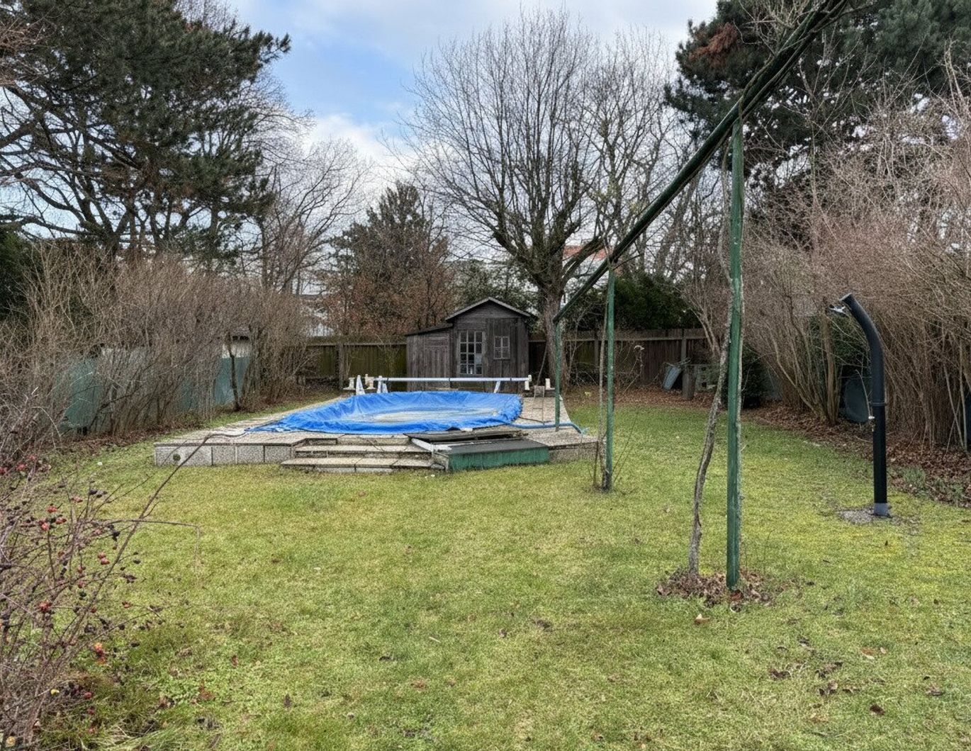 ALTBAUJUWEL IM GRÜNEN HIETZING - Ausbaupotenzial - absolute Grünruhelage