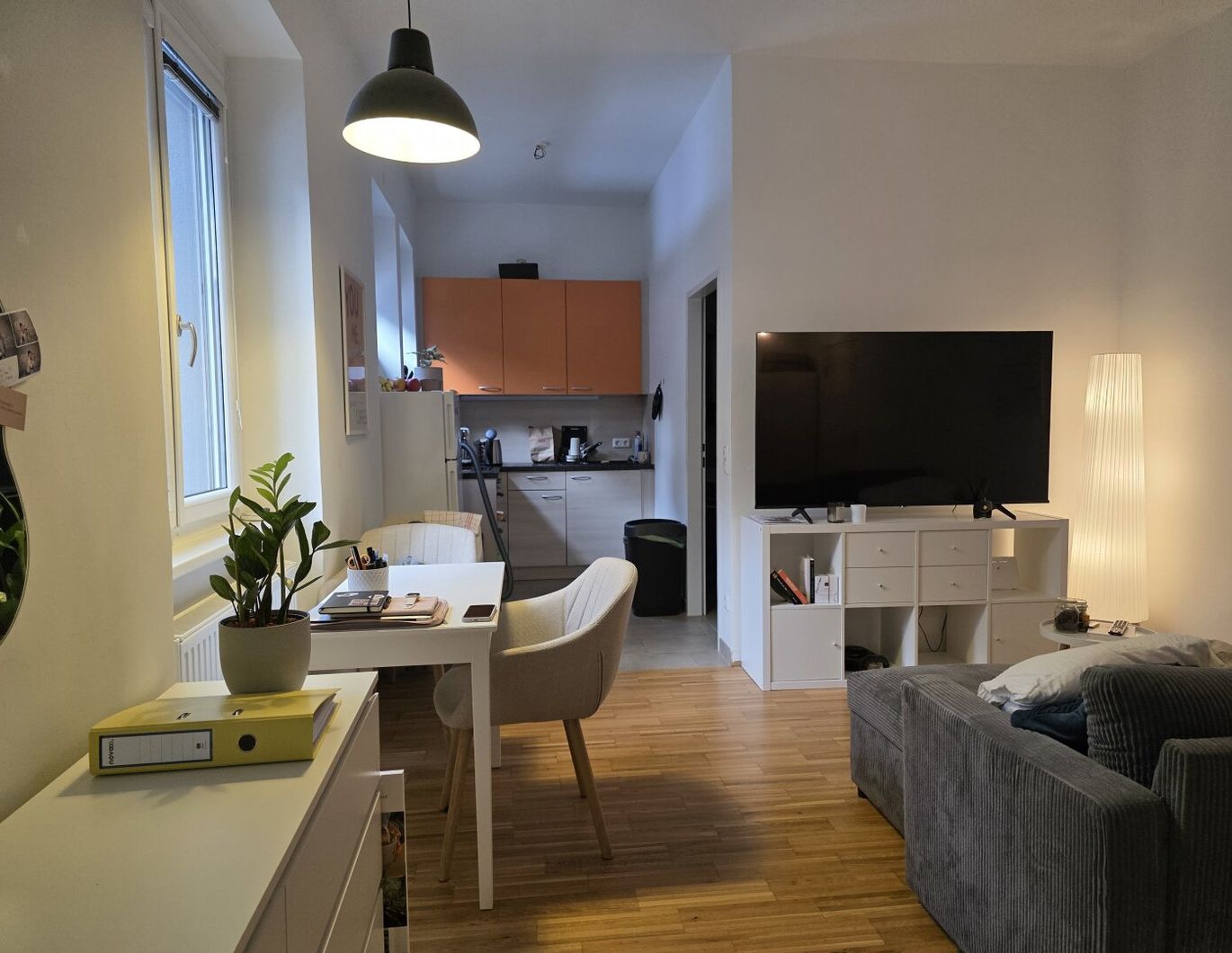 KLEINE, FEINE 1,5 ZIMMERWOHNUNG MIT BALKON - TOP 05