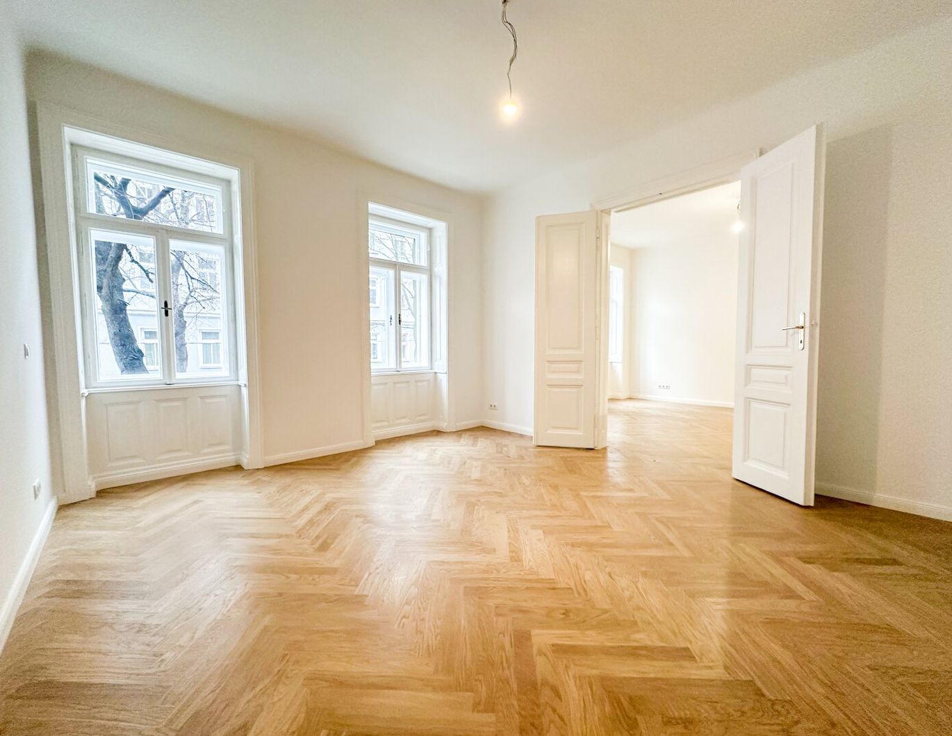 Wunderschön sanierte Altbauwohnung in Premiumlage des 2. Bezirkes