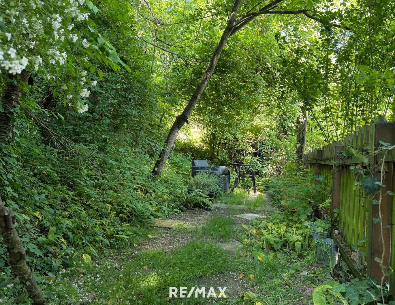 Ein Zuhause zum Ankommen - Eigentumswohnung mit Gartennutzung in Neuwladegg