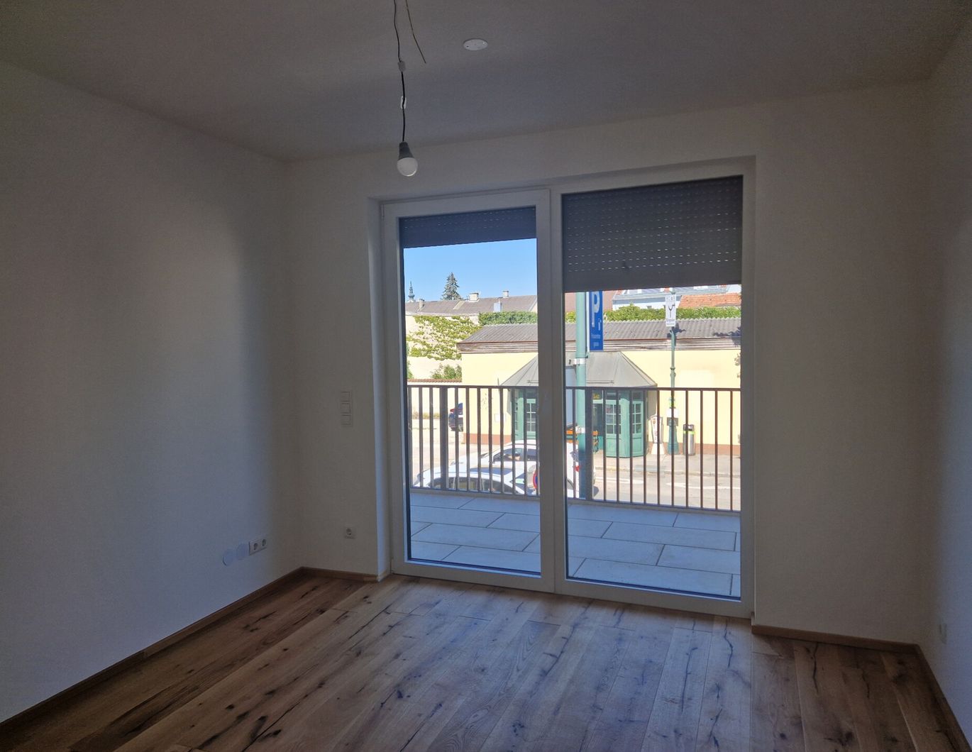 TOLLE BALKONWOHNUNG MIT ANLEGEREIGNUNG - ÜBERGABE ERFOLGT BEZIEHBAR UND SCHLÜSSELFERTIG