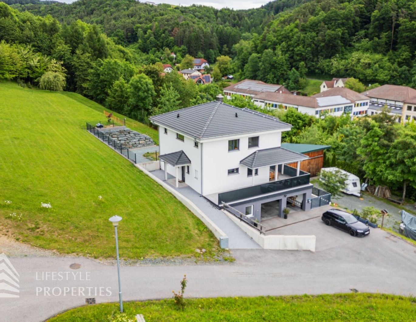 Ruhiges Wohnen im Grünen - Großes 6-Zimmer-Einfamilienhaus in der Buckligen Welt
