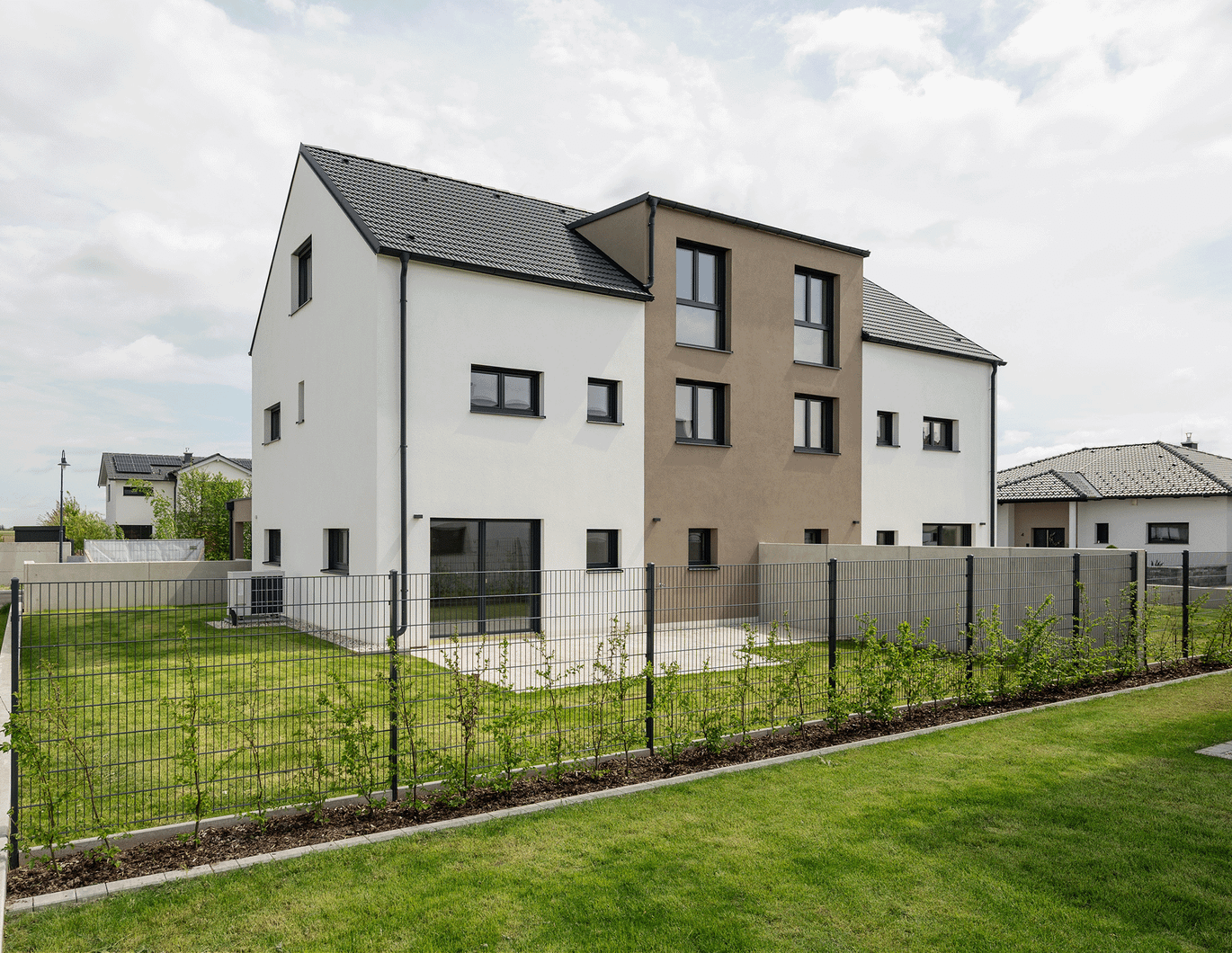 180m² Familientraum belagsfertig - Doppelhaushälften in Engabrunn