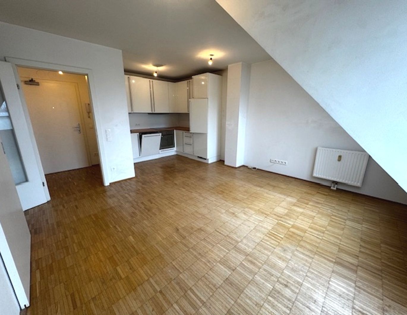 Charmante 2-Zimmer-Wohnung mit Terrasse im 21. Bezirk!