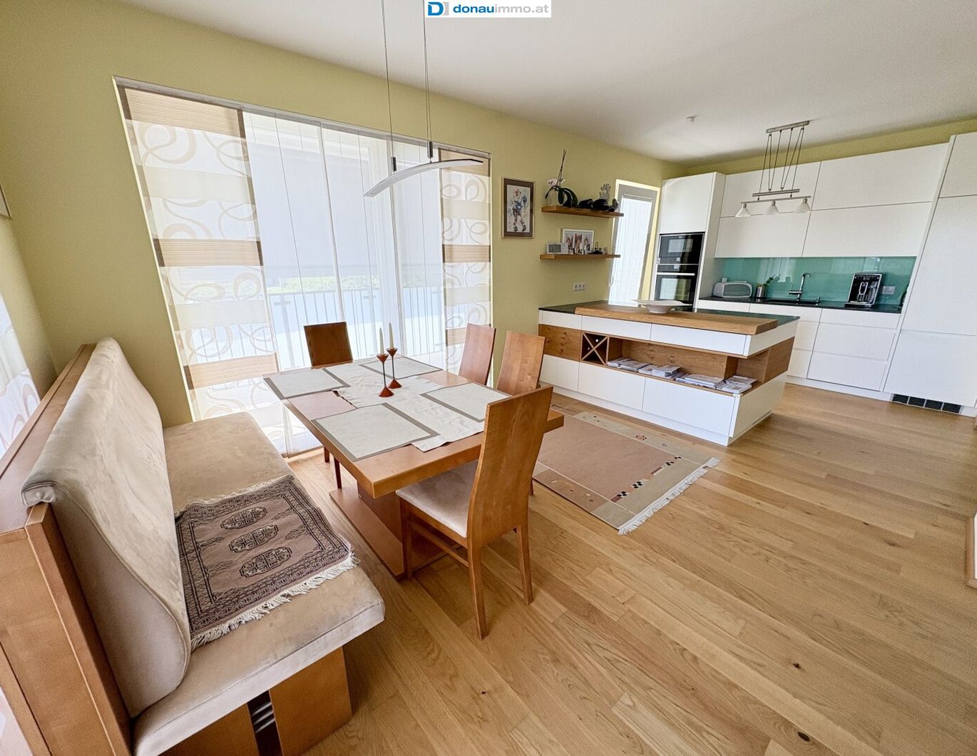 Neubau Familienwohnung mit Top Ausstattung und drei bzw. vier Zimmern