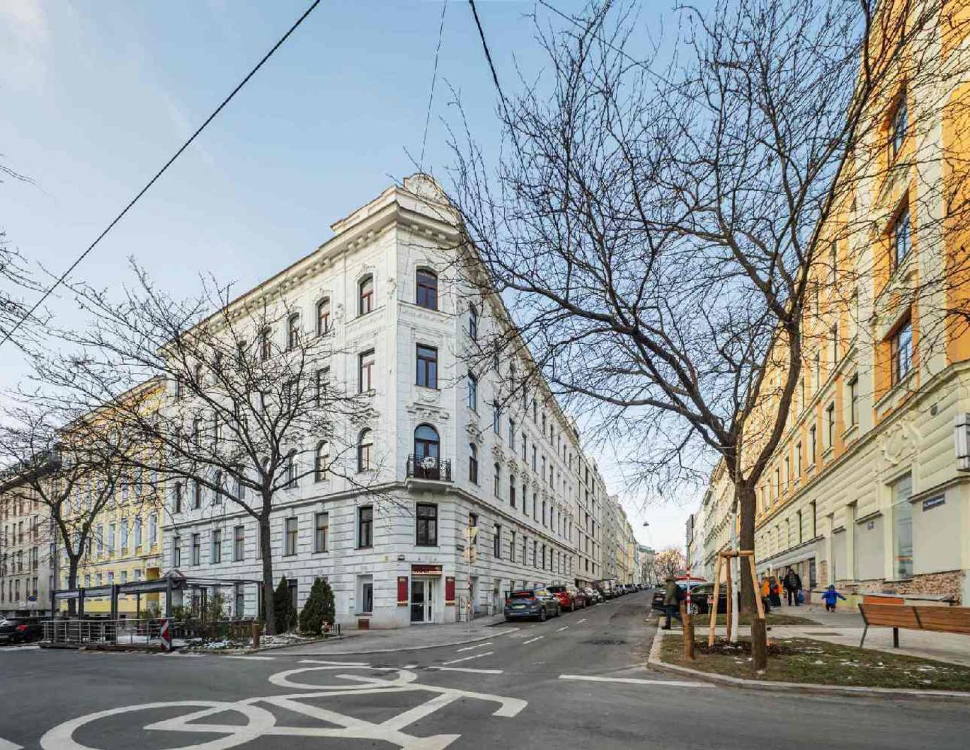 Investmentwohnung im repräsentativen Stilaltbau - unbefristet vermietet