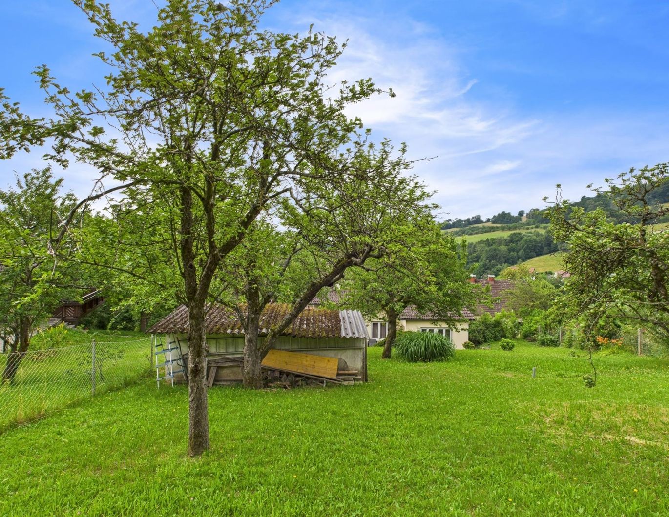 LINZ/URFAHR: Exklusive Rarität in Premiumlage - Ihr Wohntraum beginnt hier ! Baugrundstück ca. 1.201m² am Bachlberg