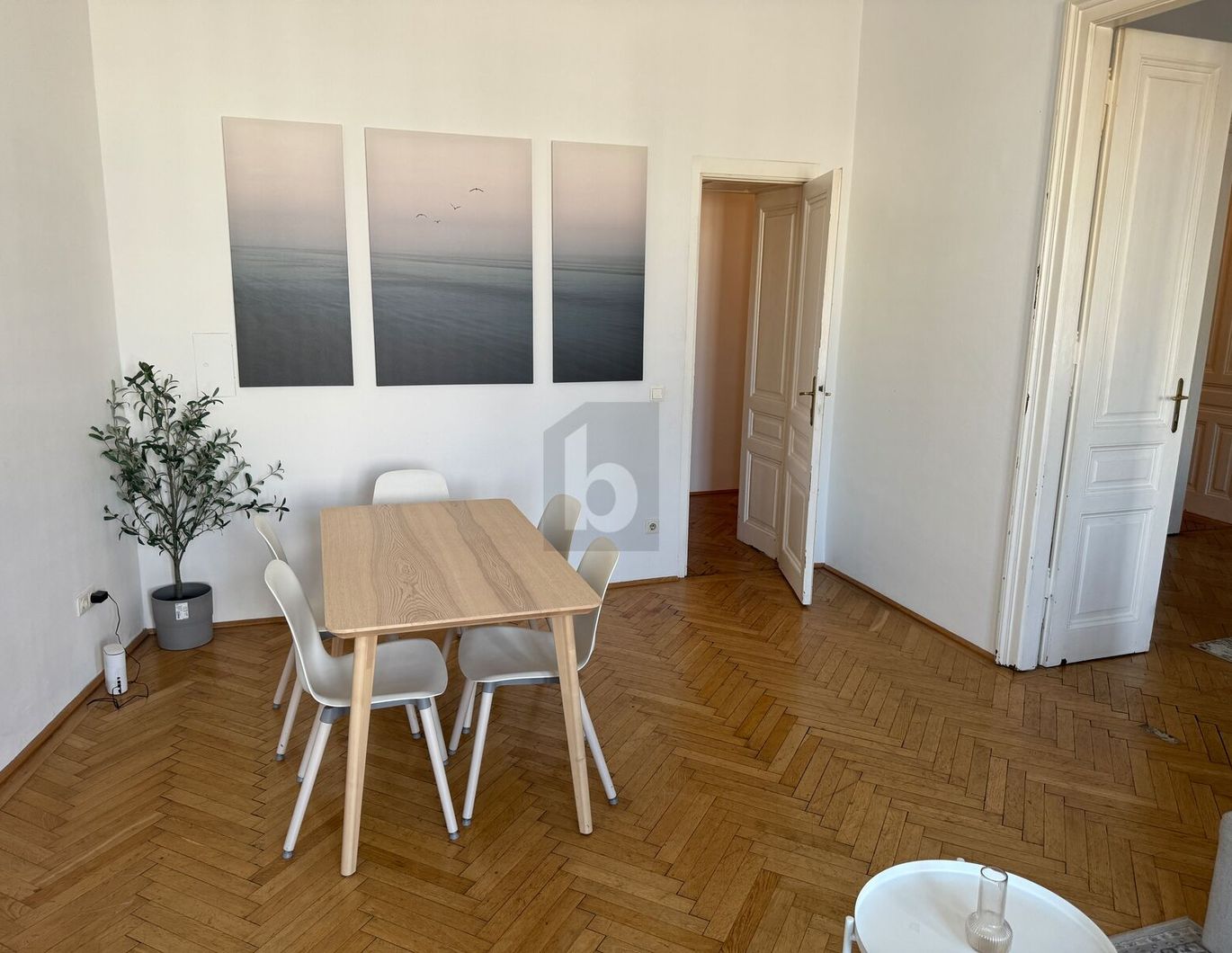 EINMALIGE CHANCE - TOLLE LAGE TRIFFT GESTALTUNGSMÖGLICHKEIT