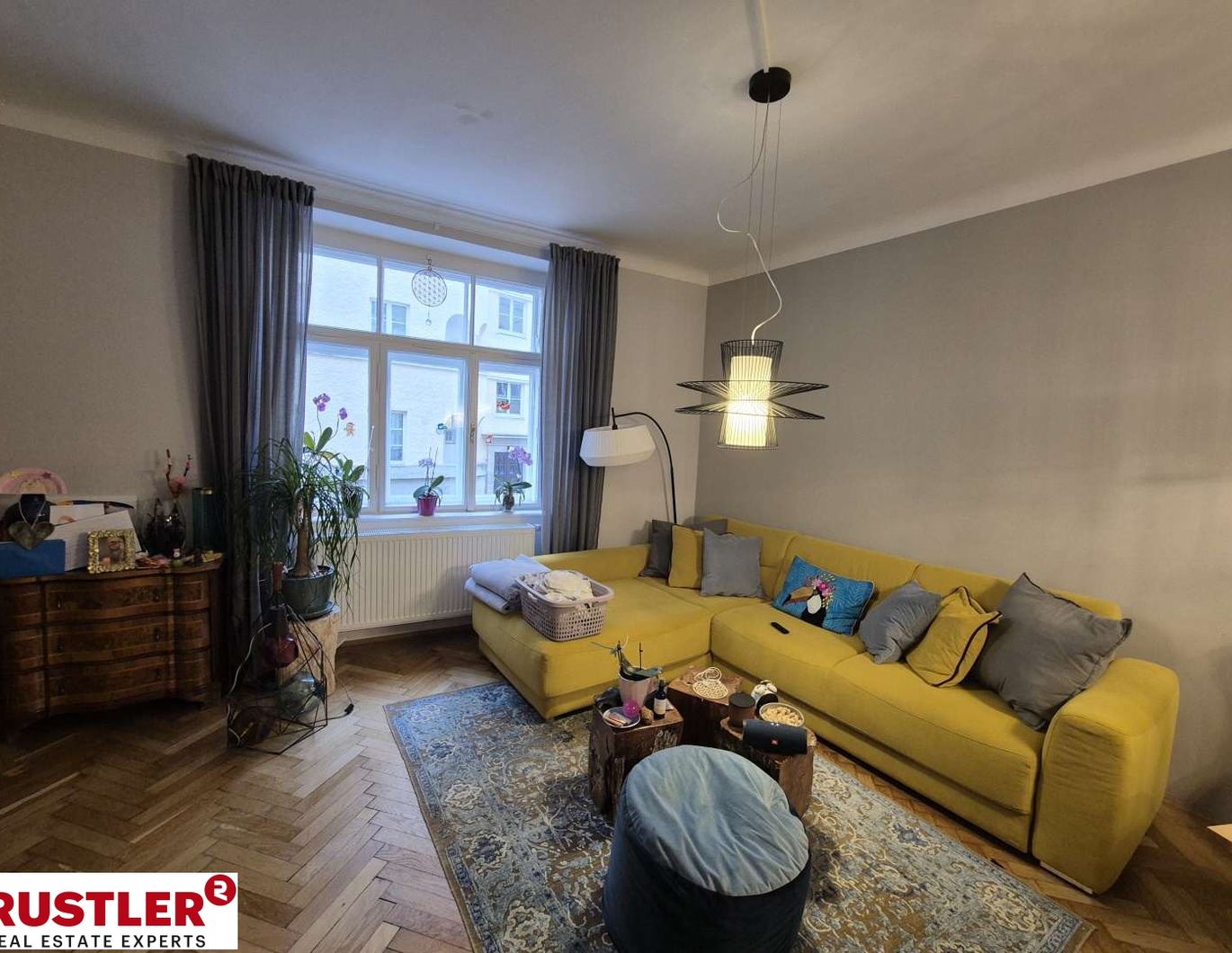 ALTBAUFLAIR GEFÄLLIG? Generalsanierte 3-Zimmer-Wohnung in Elisabeth-Vorstadt