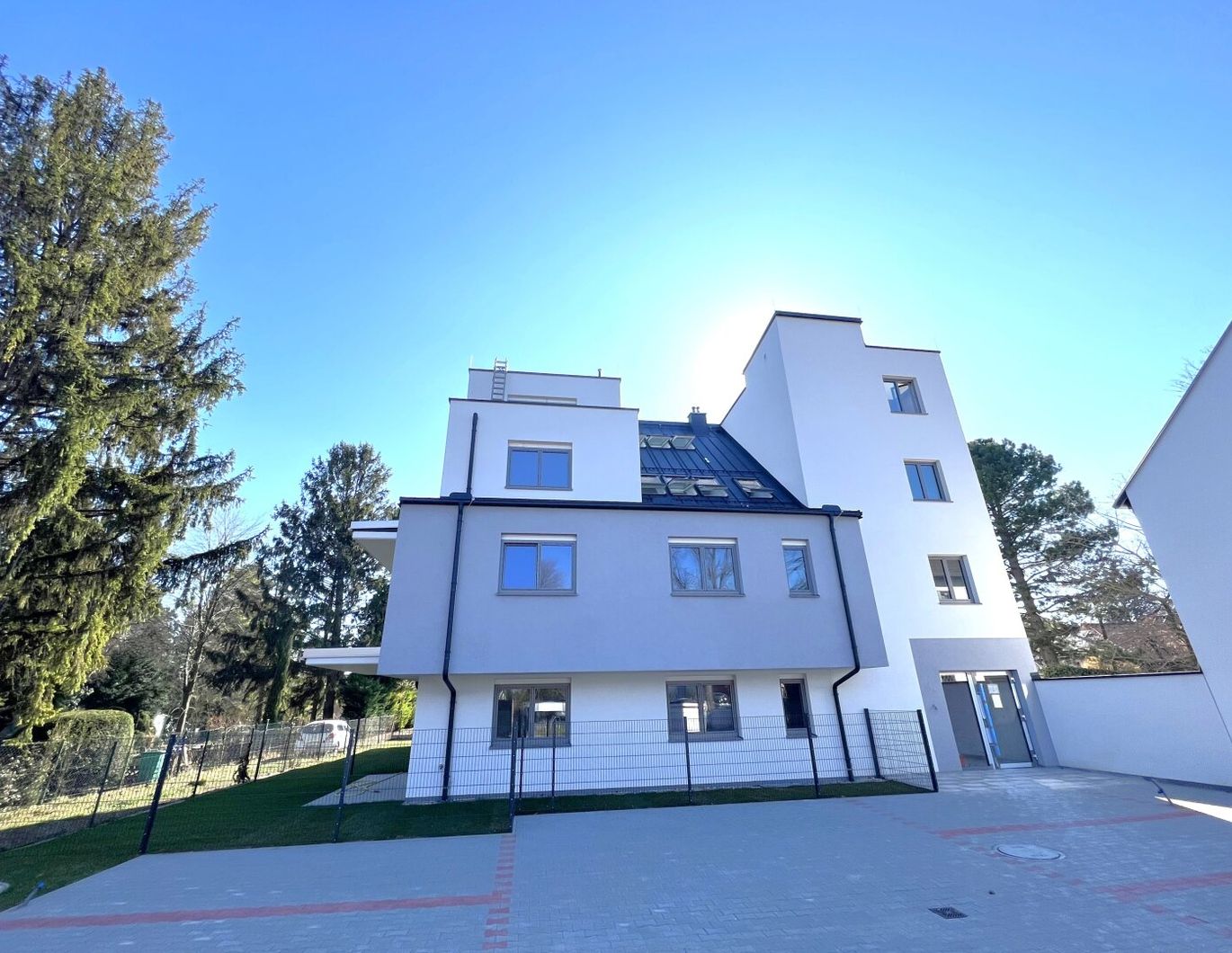 PROVISIONSFREI!! NATUR TRIFFT EXKLUSIVITÄT - 3 ZIMMER WOHNPARADIES MIT BALKON!