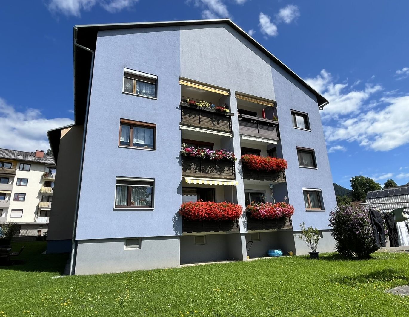 ++Geräumige 3-Zimmer Wohnung mit Loggia und toller Aussicht in Fohnsdorf - voll möbliert++