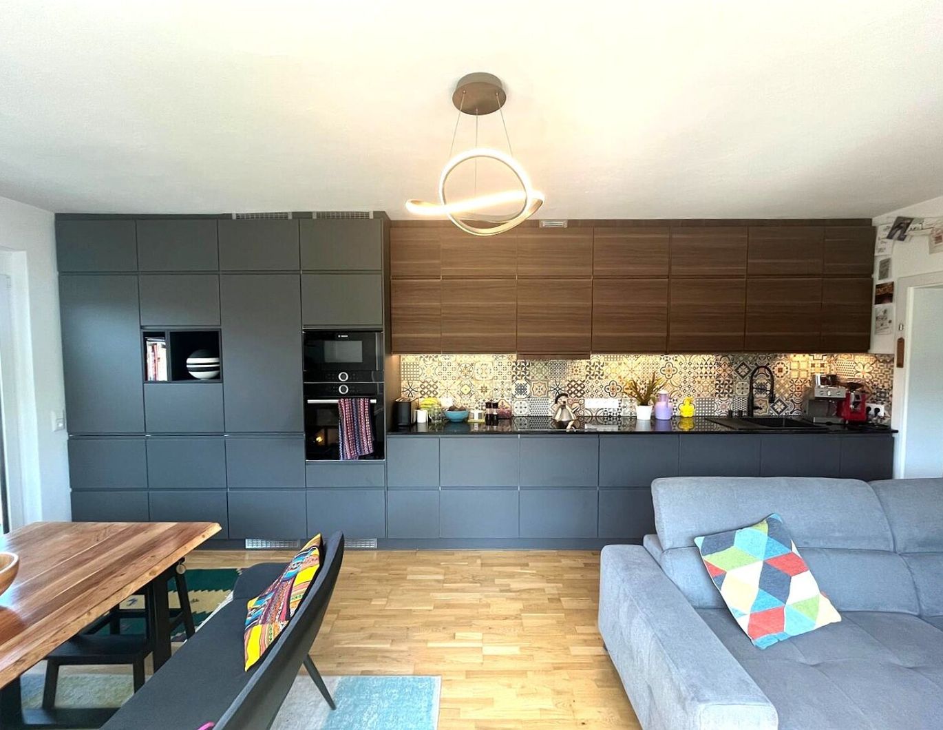 Charmante, vollsanierte Wohnung - perfekt für Ferien, Zweitwohnsitz & Airbnb