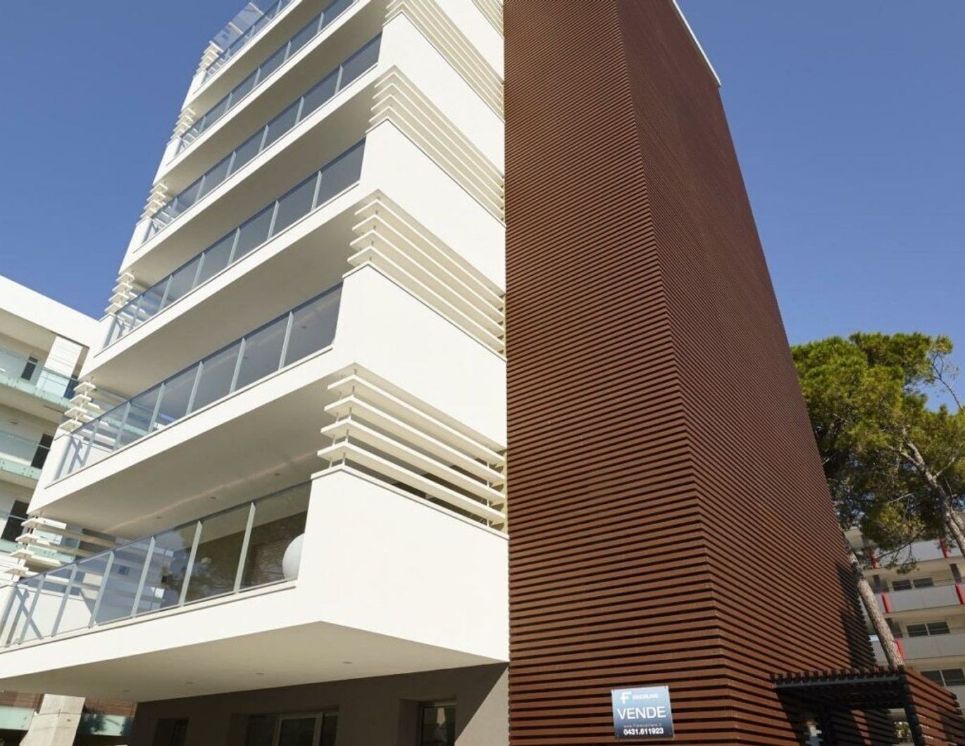 KAIROS PALACE - LUXURIOESES APARTMENT IN LIGNANO SABBIADORO