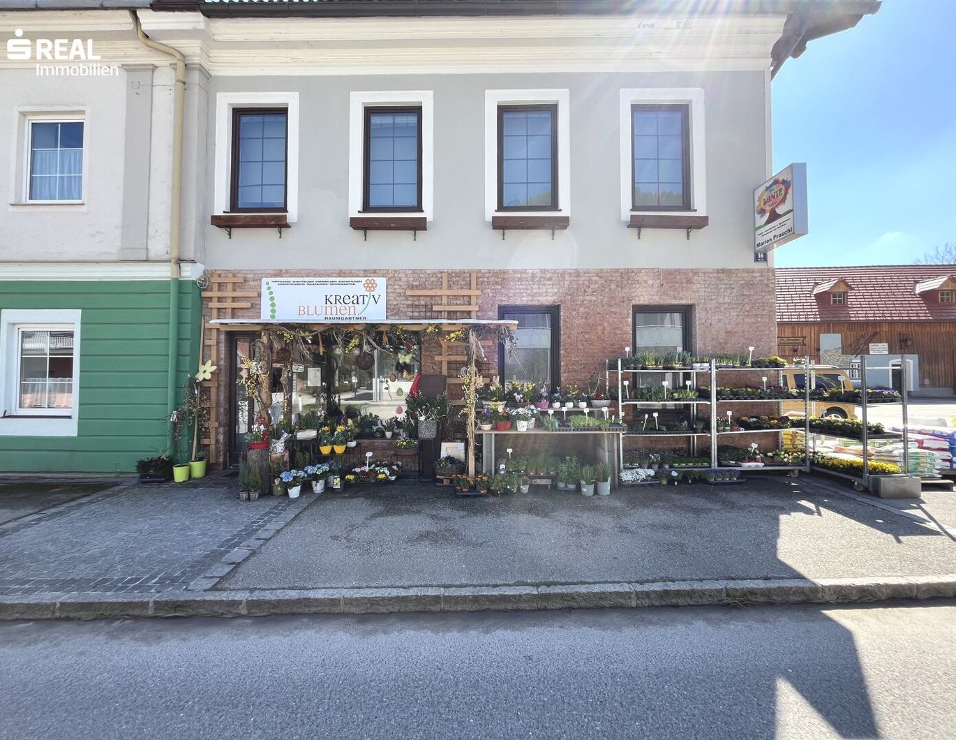 2 Zimmer-Wohnung und ein Geschäfslokal in St. Aegyd am Neuwalde