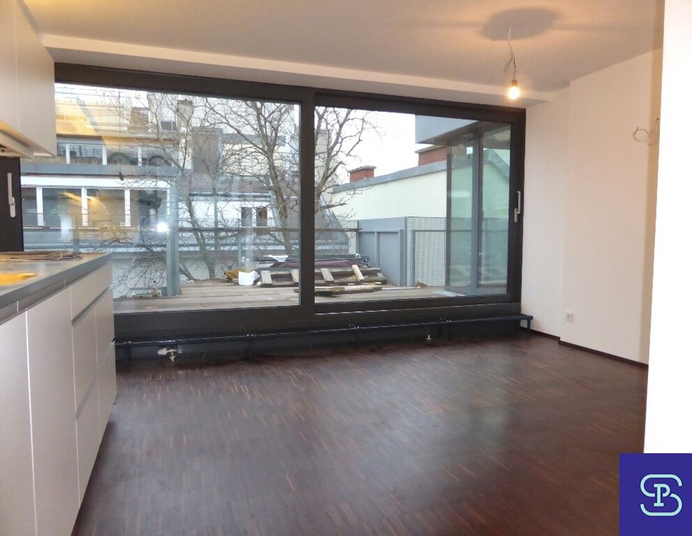 Provisionsfrei: Exklusive 110m² DG-Wohnung + 37m² Terrassen in Toplage - 1070 Wien