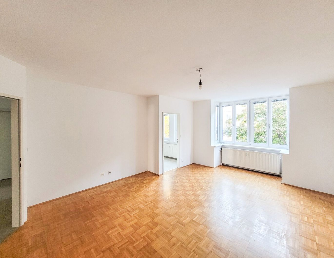 PROVISIONSFREI VOM EIGENTÜMER! TOLLE 3-ZIMMER WOHNUNG MIT LOGGIA!
