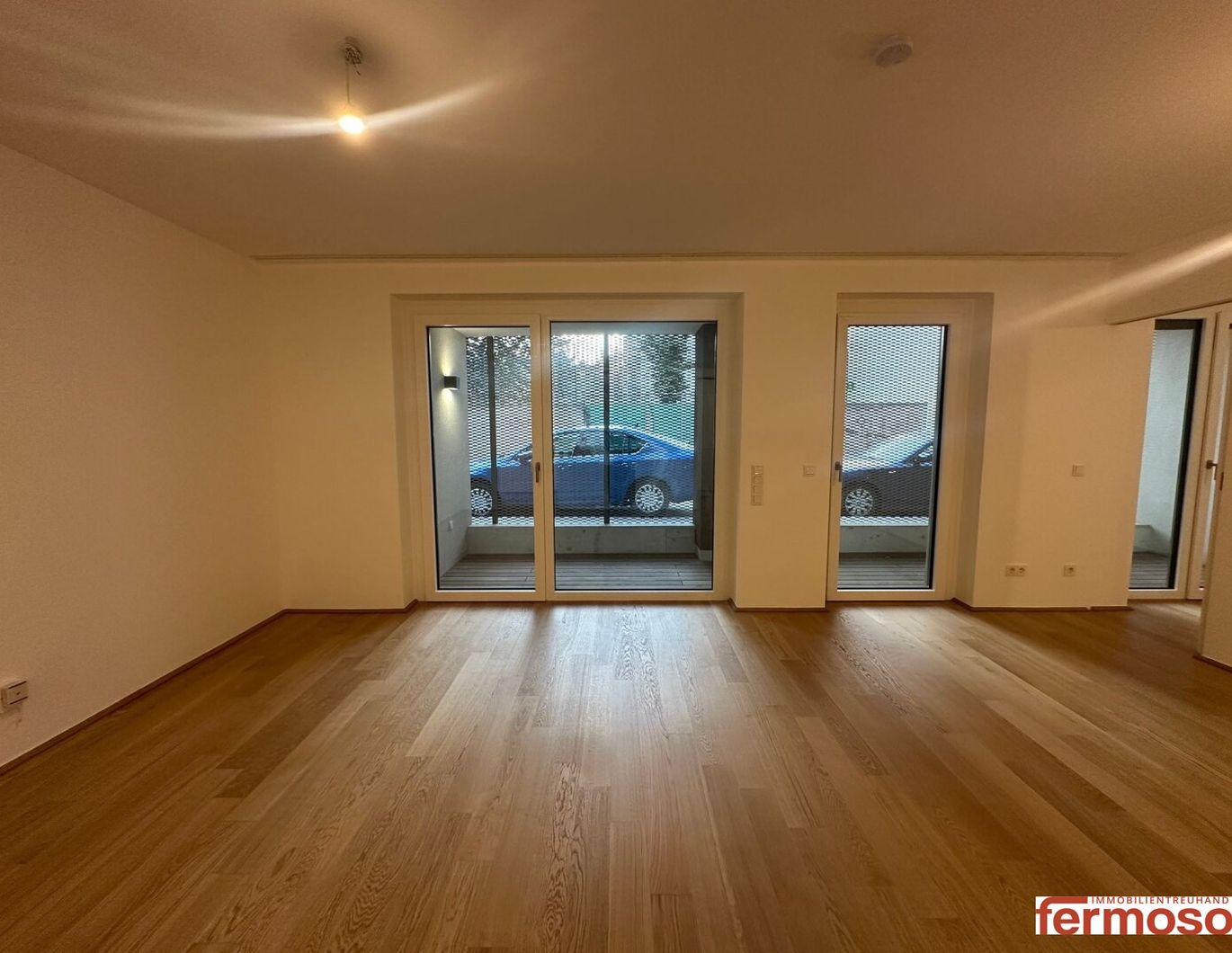 Moderne 2-Zimmer-Wohnung mit Loggia im 18. Bezirk - 60m², EG, Lift, Miete €1.375