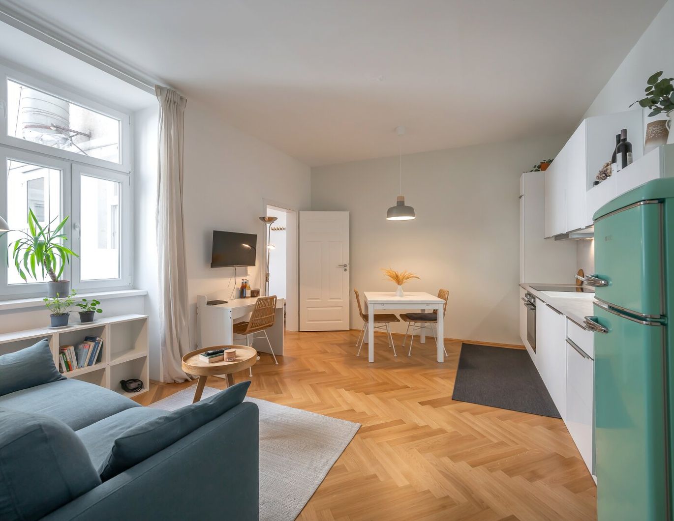 ++NEU++ Premium 2-Zimmer ALTBAU-ZWEITBEZUG in fantastischer Lage!