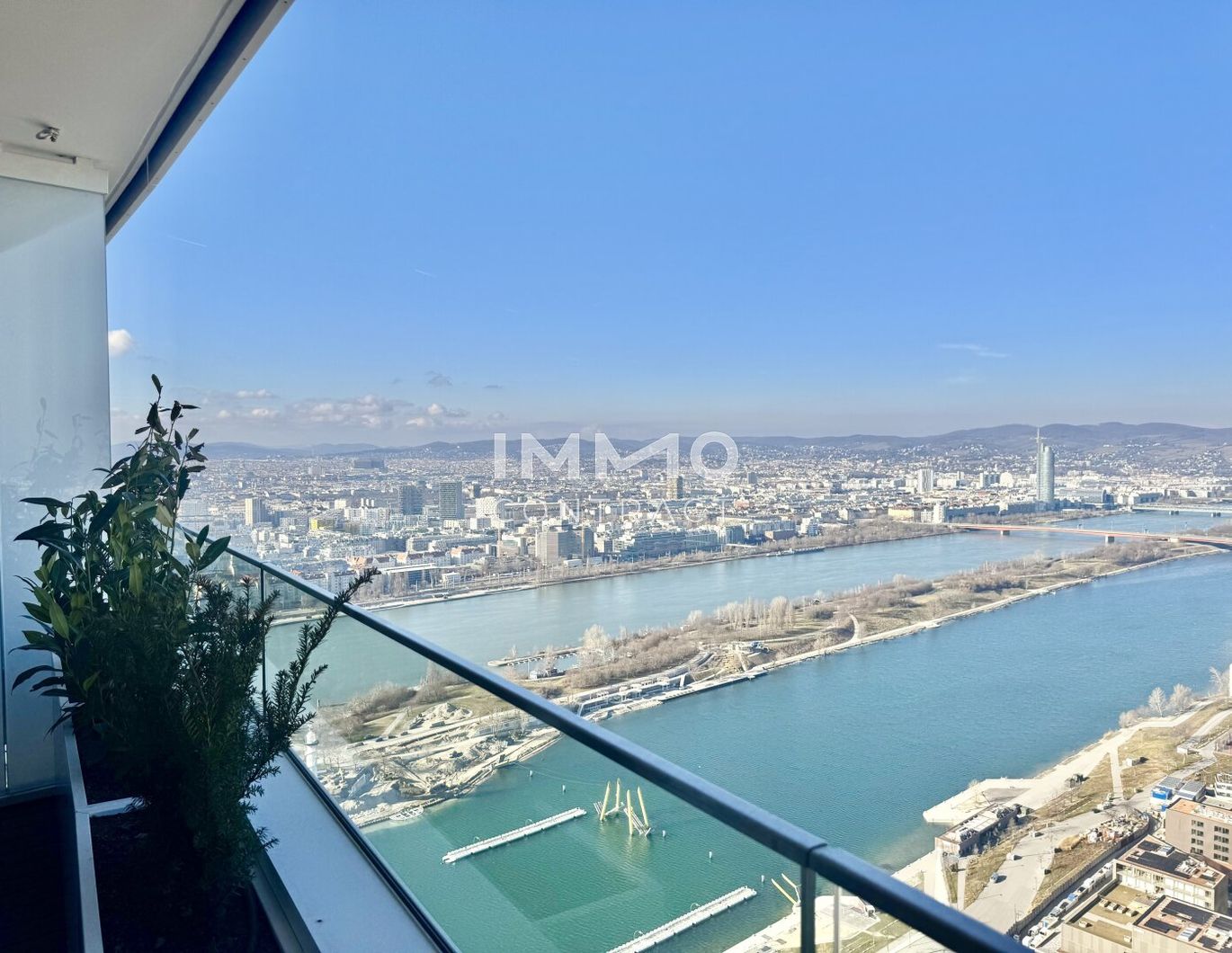 ERSTBEZUG: Höchstgelegenes 3-Zimmer-Apartment Österreichs - DANUBEFLATS, wo Träume Realität werden