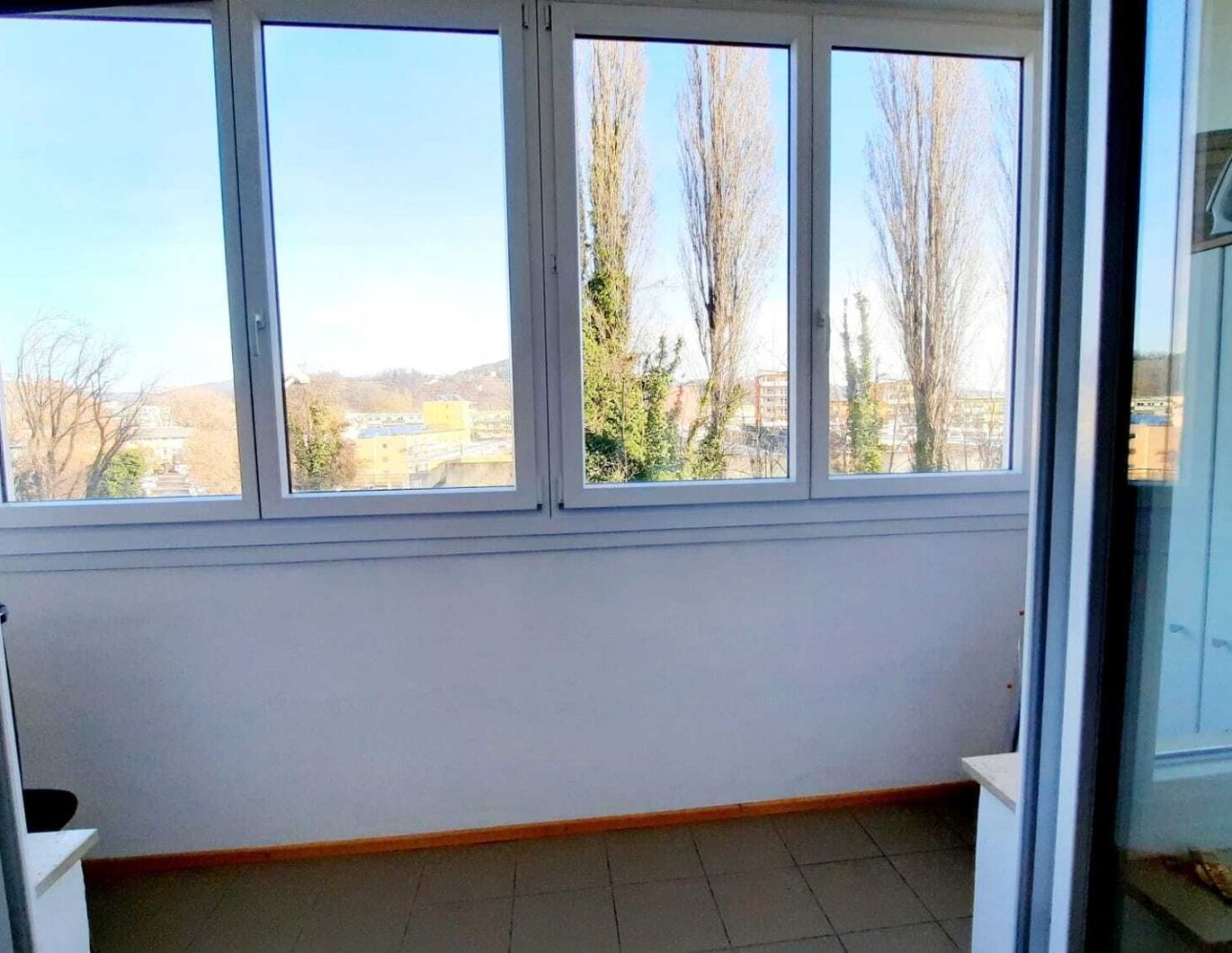 4- ZIMMER- ANLEGERWOHNUNG MIT EINER RENDITE ÜBER 5 %.