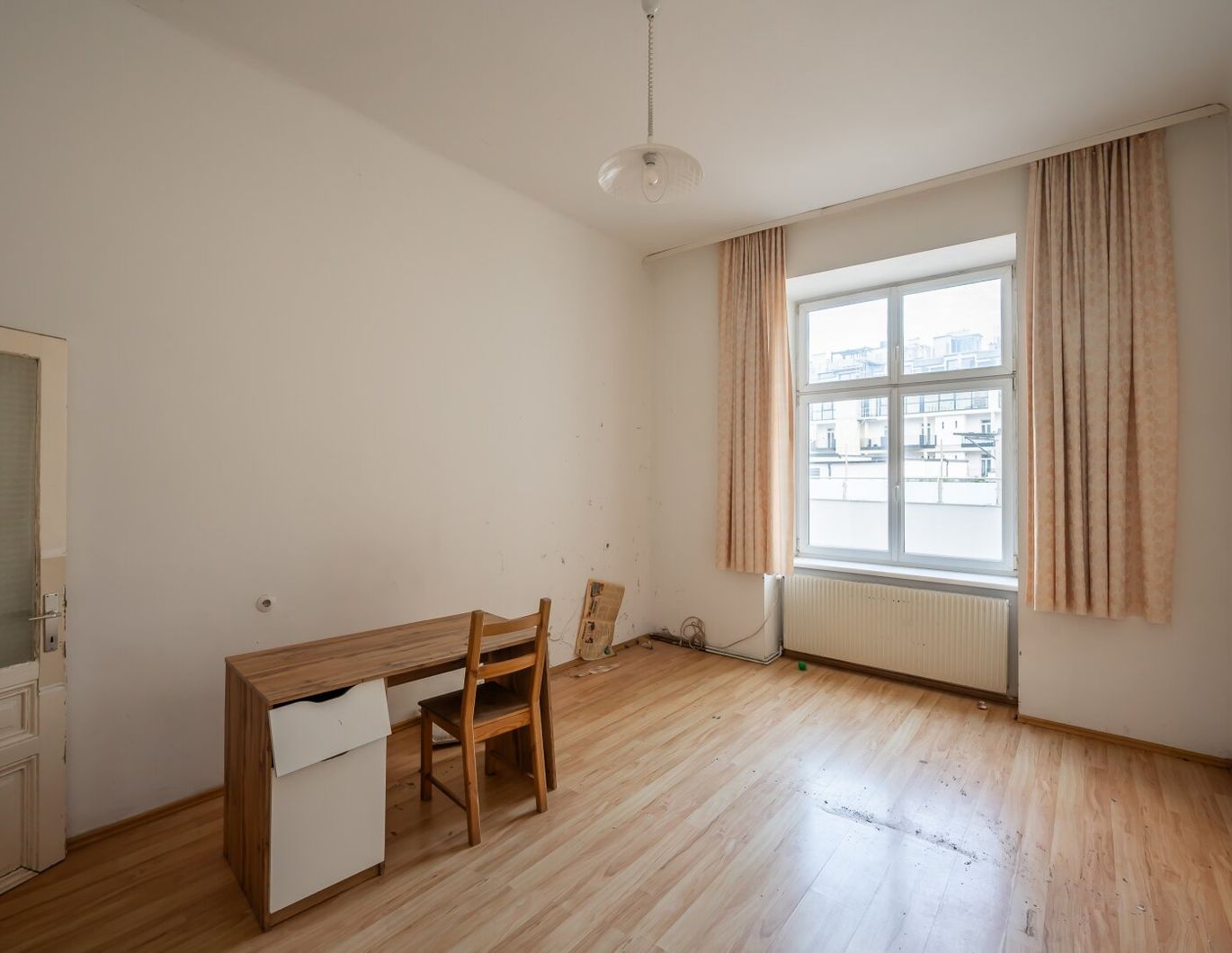 **Hannovermarkt** Gepflegte 3-Zimmer Altbauwohnung - Airbnb - Balkonoption