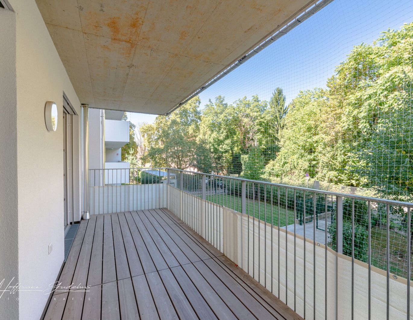 2-ZIMMER-WOHNUNG MIT BALKON