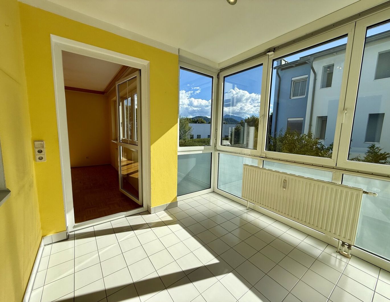 Helle Eckwohnung mit idealer Anbindung!