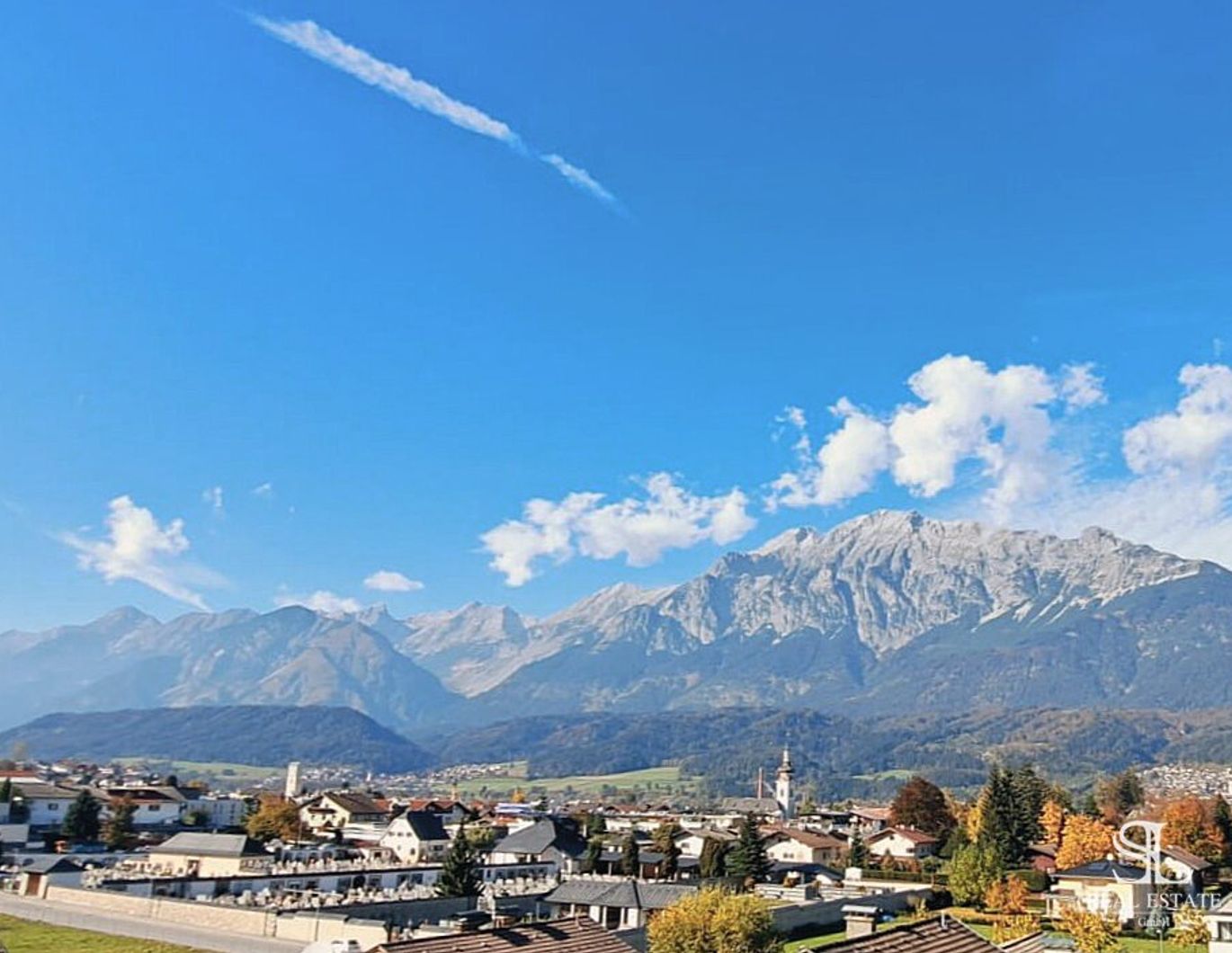 Traumhafte 4 Zimmer Maisonette in Wattens: Balkon, Terrasse und zwei Carport-Autoabstellplätze