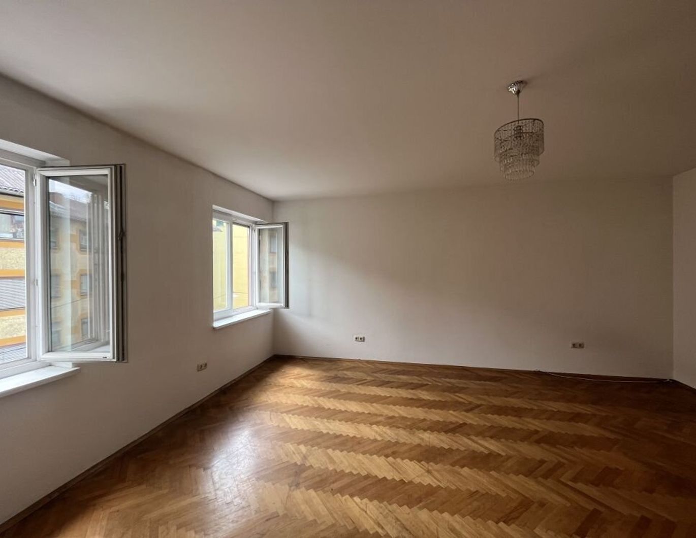 Helle 3-Zimmer-Wohnung mit Balkon mit Blick ins Grüne im hippen Grazer Bezirk Lend