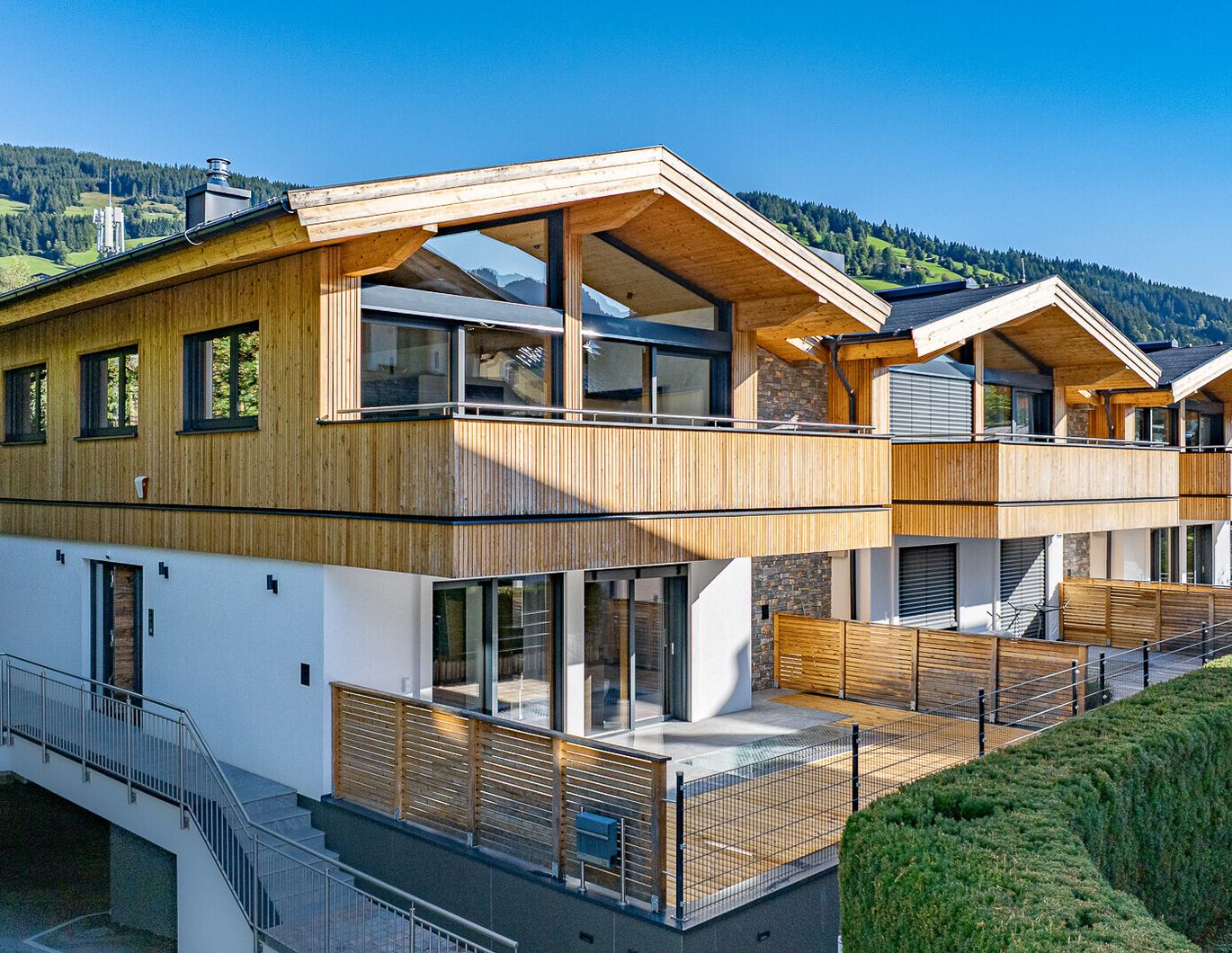 exklusives Neubauchalet in zentraler Ruhelage