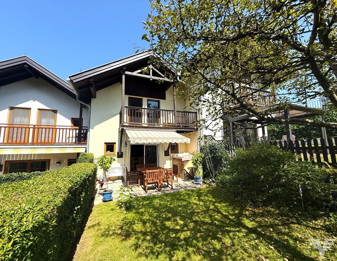 Stadt, Land und (Waller-)See! Reihenhaus am Weinberg in Seekirchen
