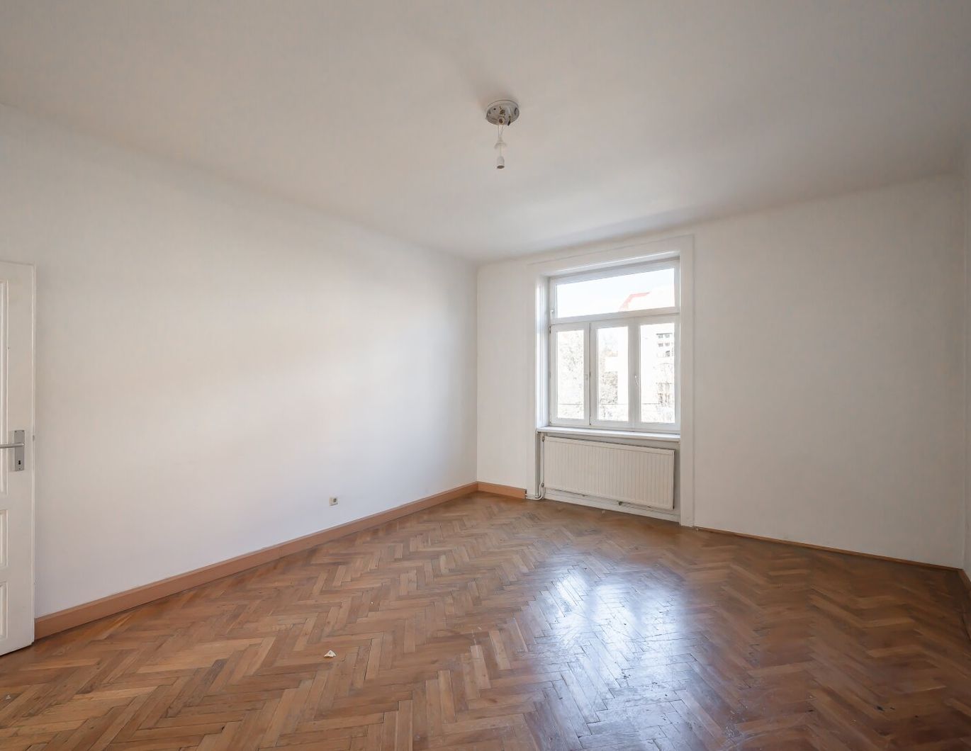++Fasangarten++ Altbau mit Potenzial - gepflegte 2 Zimmer-Wohnung