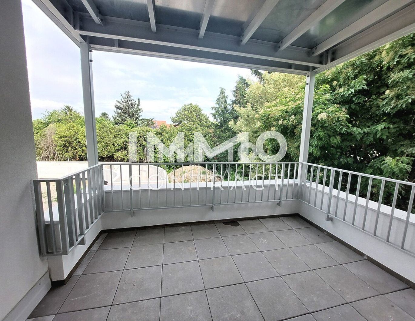 Neulaa Living! Küche inklusive! Ruhe und Entspannung in top Lage