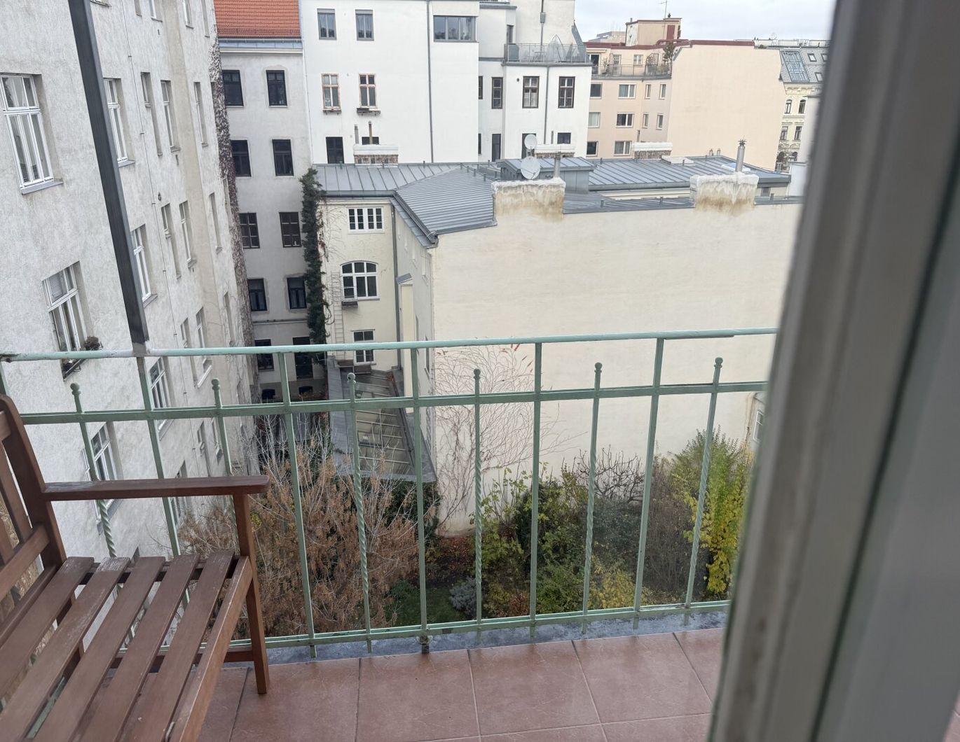 EINZIGARTIGE GELEGENHEIT: Unbefristete Balkonwohnung in der Florianigasse