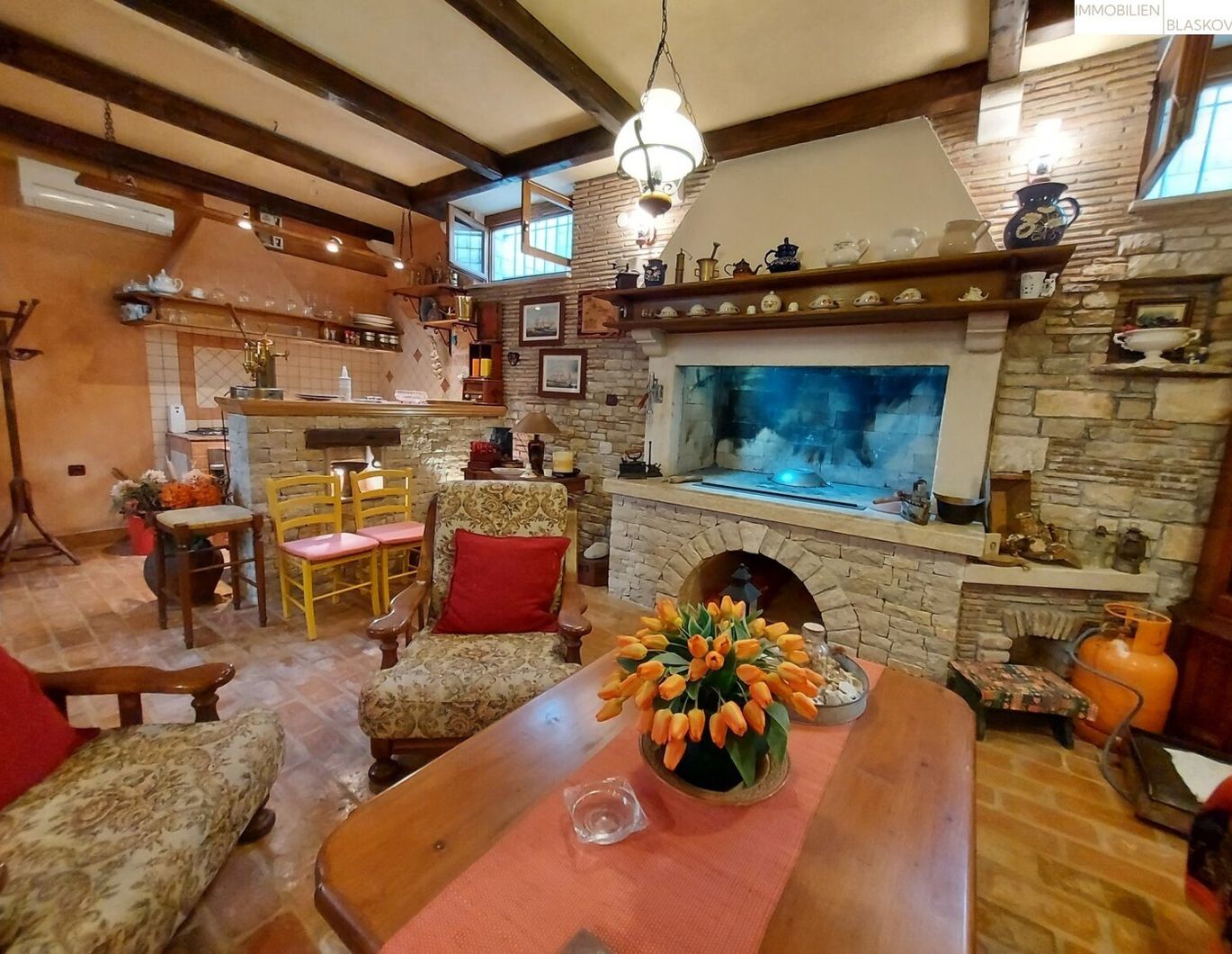 Besonderheit - Maisonetten-Wohnung mit Taverne in Rovinj