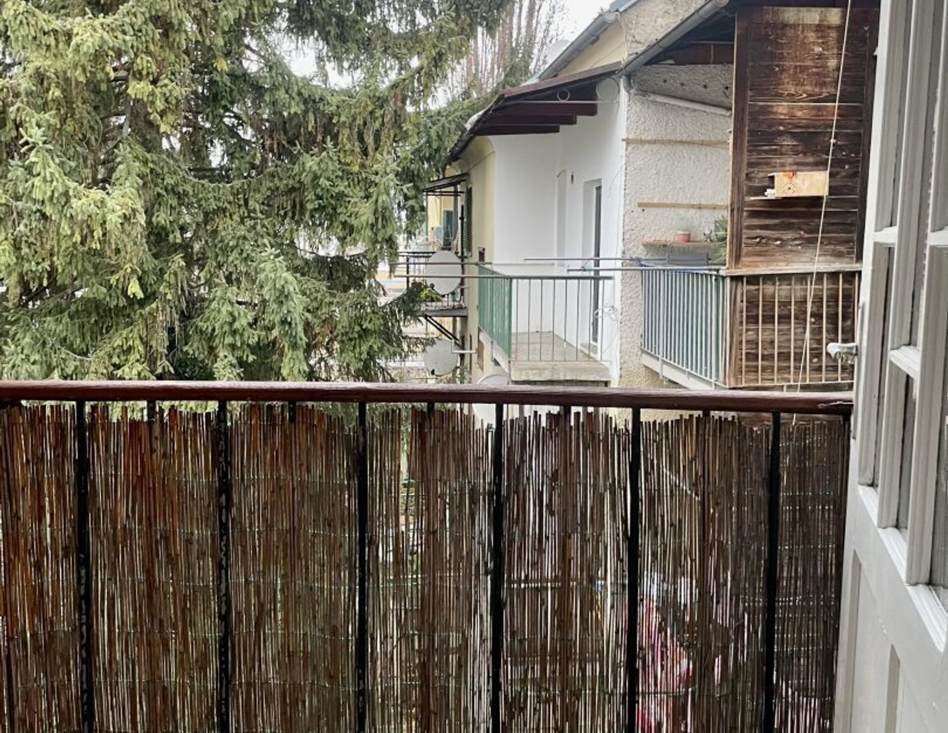 Balkonwohnung nähe Bahnhof | Großzügige Räume