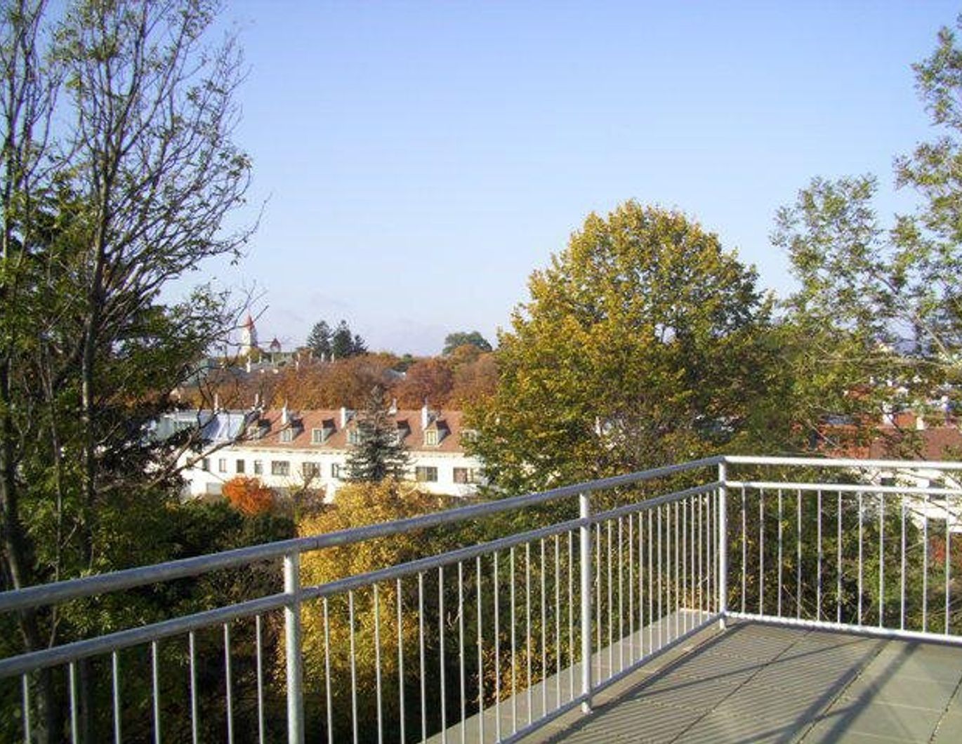 Moderne 4-Zimmer-Wohnung mit Balkon in 1120 Wien - Ihr neues Zuhause wartet!