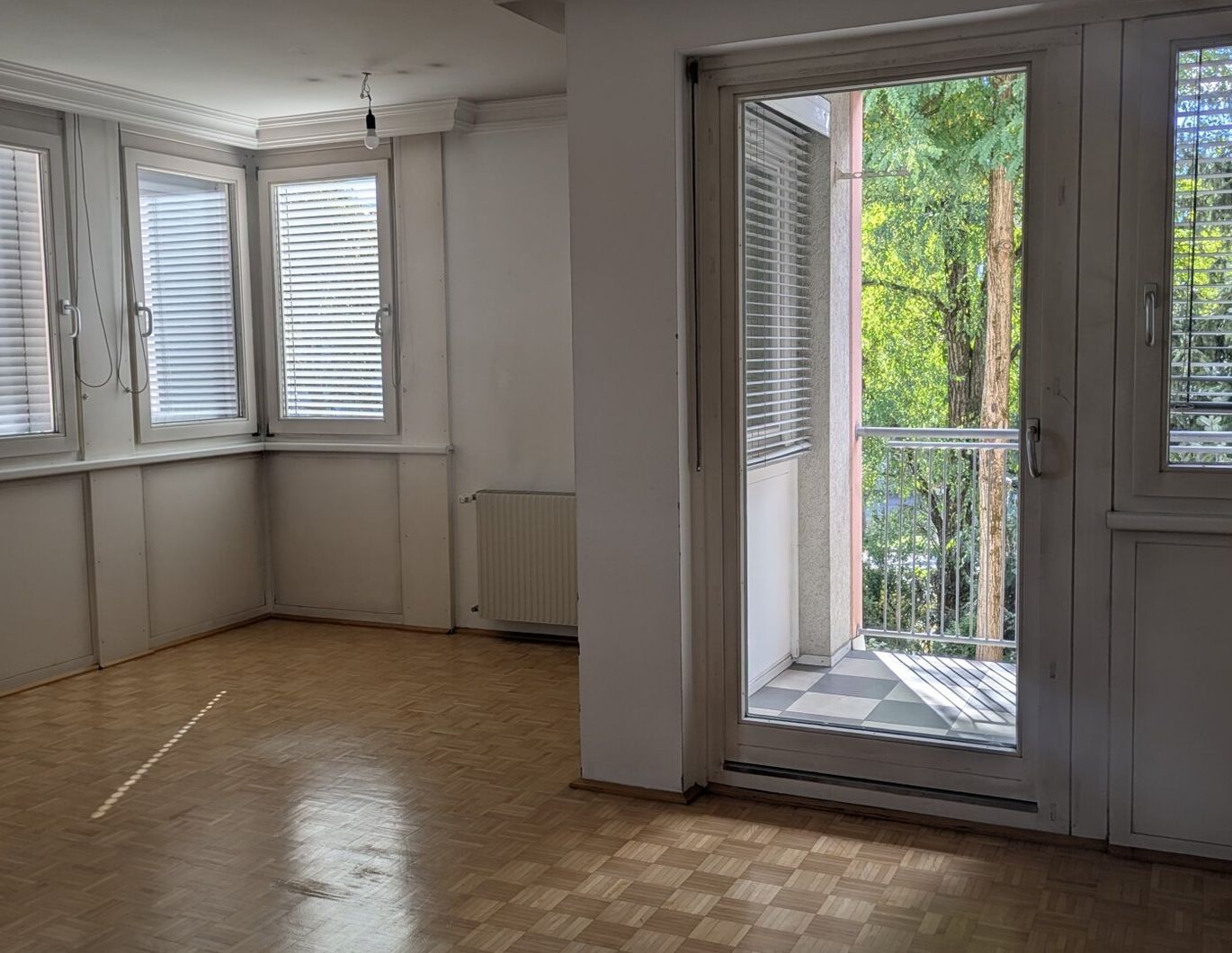 Gemütliche 2-Zimmer-Wohnung mit Loggia und Garage in Villach - Ihr neues Zuhause!