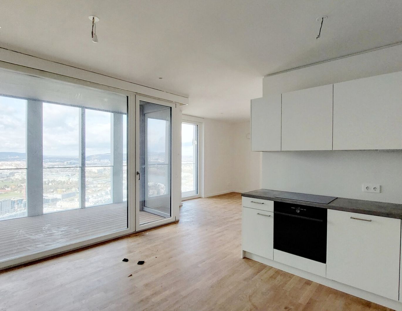 TOWER HOMES - Exklusiver Erstbezug mit Saunabereich & Rooftop-Pool