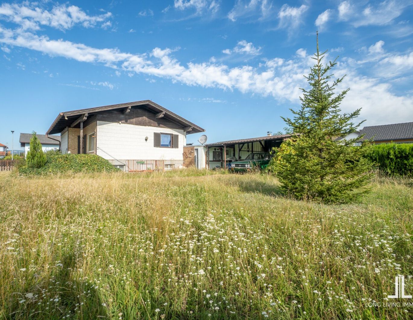 Spitzenpreis! Wohnen mit Ruhe und Privatsphäre - Einfamilienhaus mit Garten und Keller