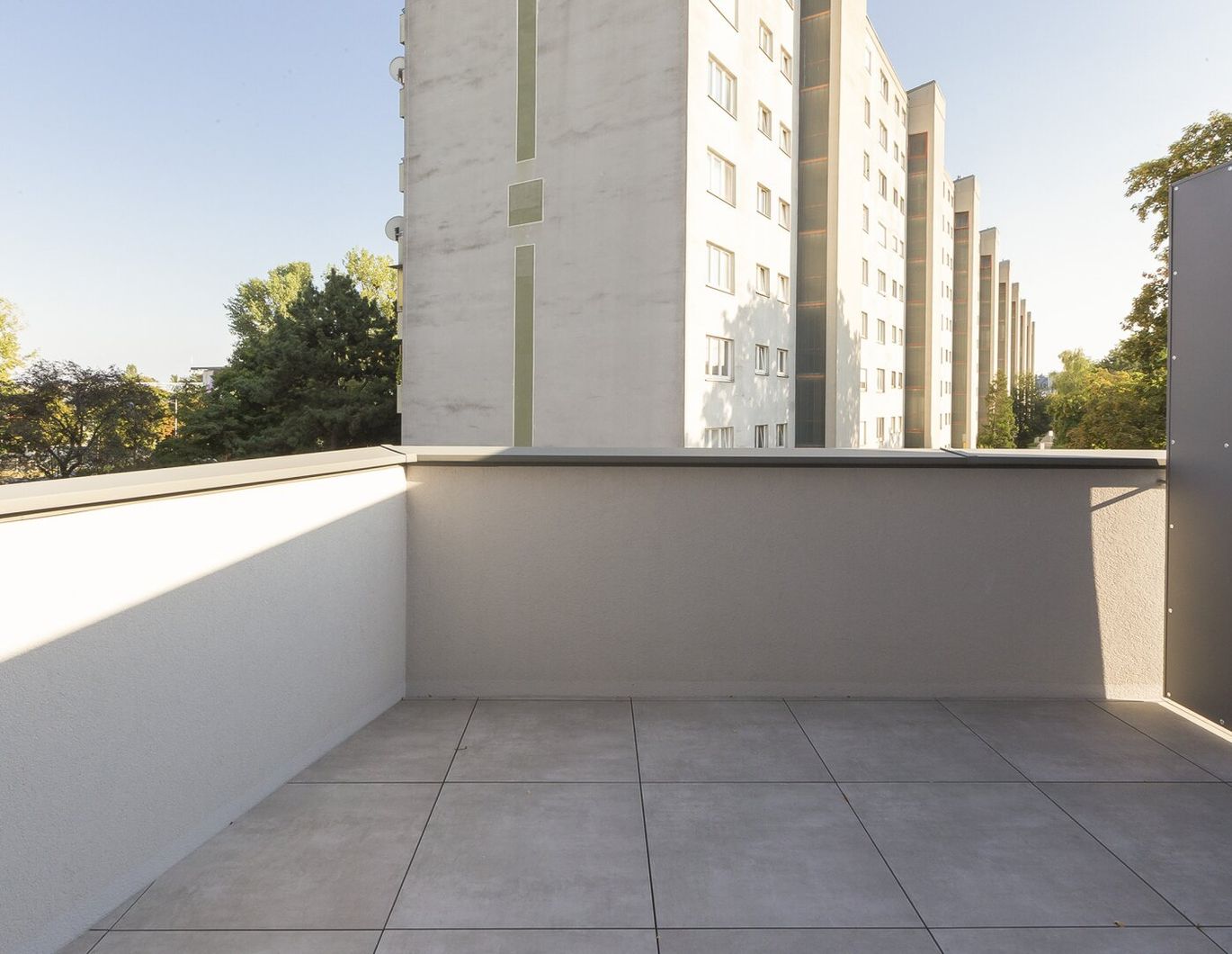EHK 100 | 2 Zi Dachgeschosswohnung mit Balkon zur Anlage oder Eigennutzung