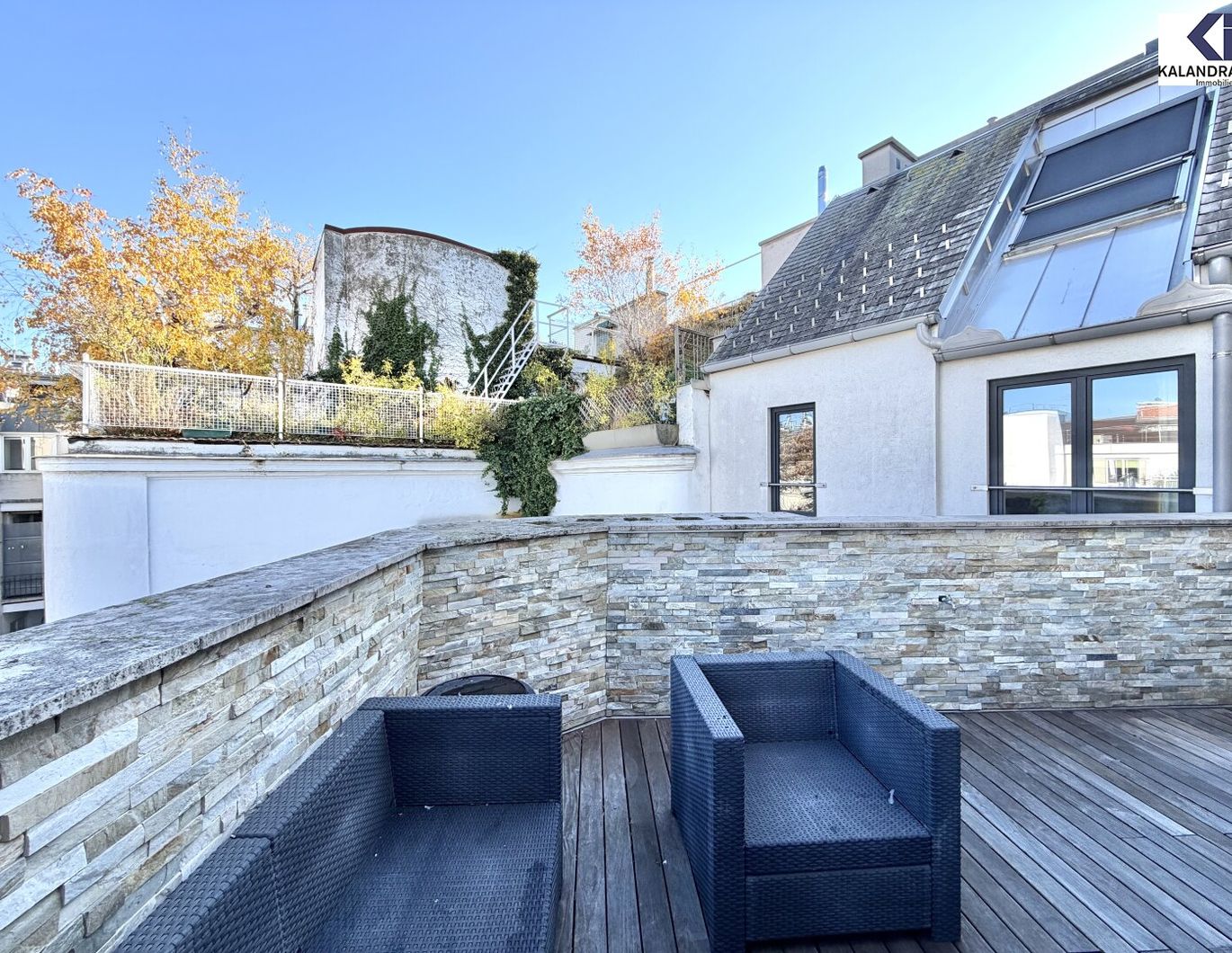 360 TOUR // MÖBLIERTE TERRASSEN-WOHNUNG