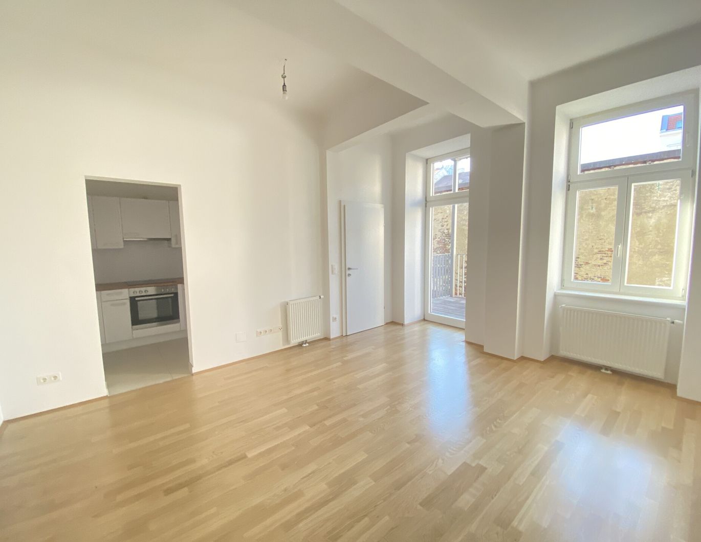 Sonnige 3-Zimmer Altbauwohnung mit kleinem Balkon - perfekte Anbindung - sofort verfügbar - zu kaufen in 1100 Wien