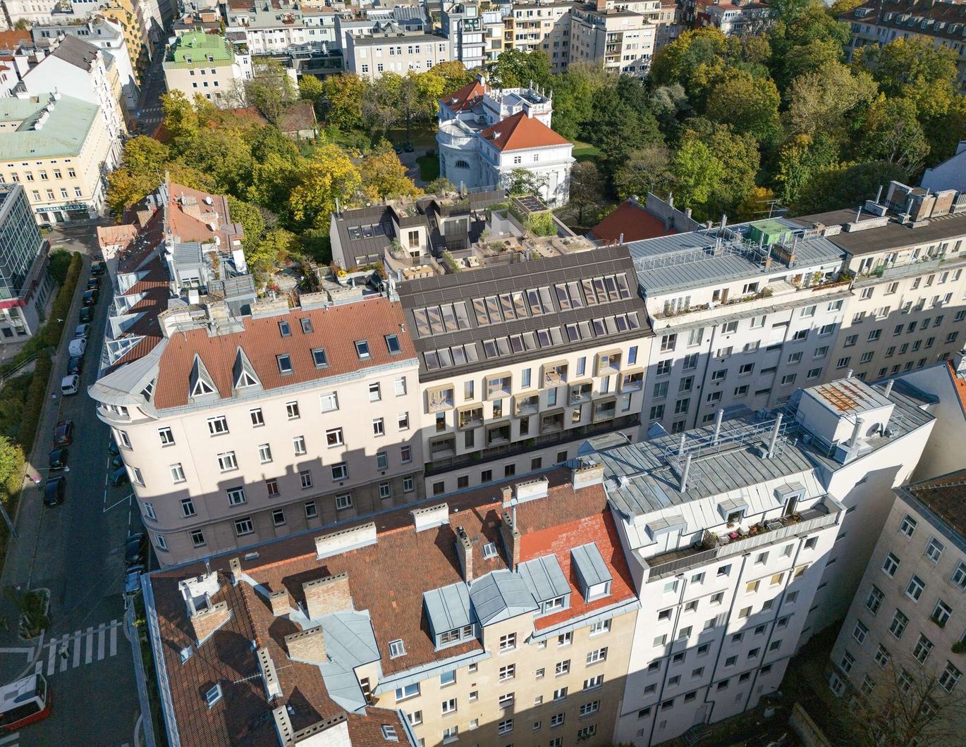 Hochwertige 2 Zimmer Wohnung mit Smart Home System, Deckenkühlung und Loggia