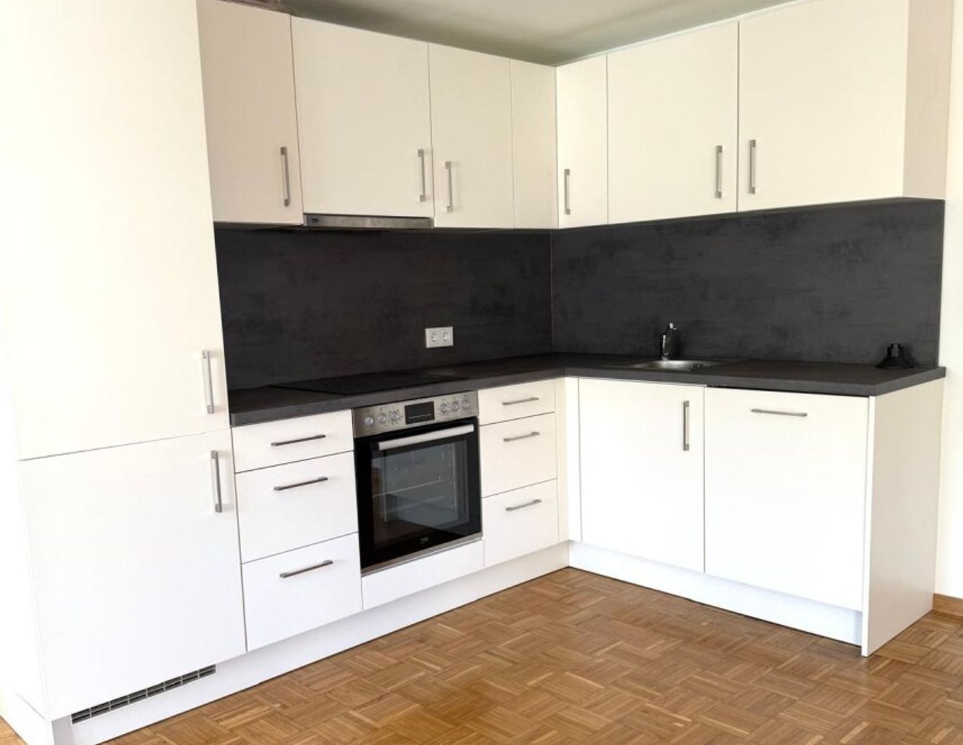 Helle 2,5-Zimmer-Wohnung in zentraler Lage!